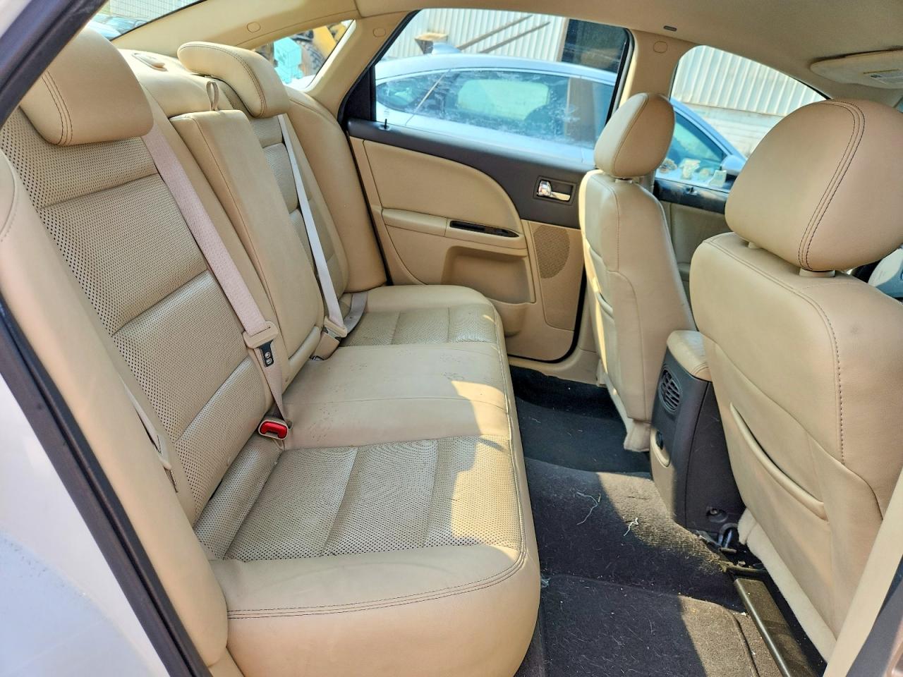 2008 Ford Taurus Limited Белый vin: 1FAHP25W48G175433