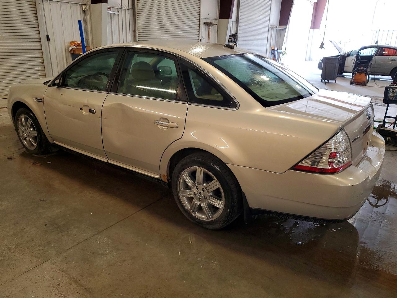 2009 Ford Taurus Limited Beige vin: 1FAHP25W49G105075