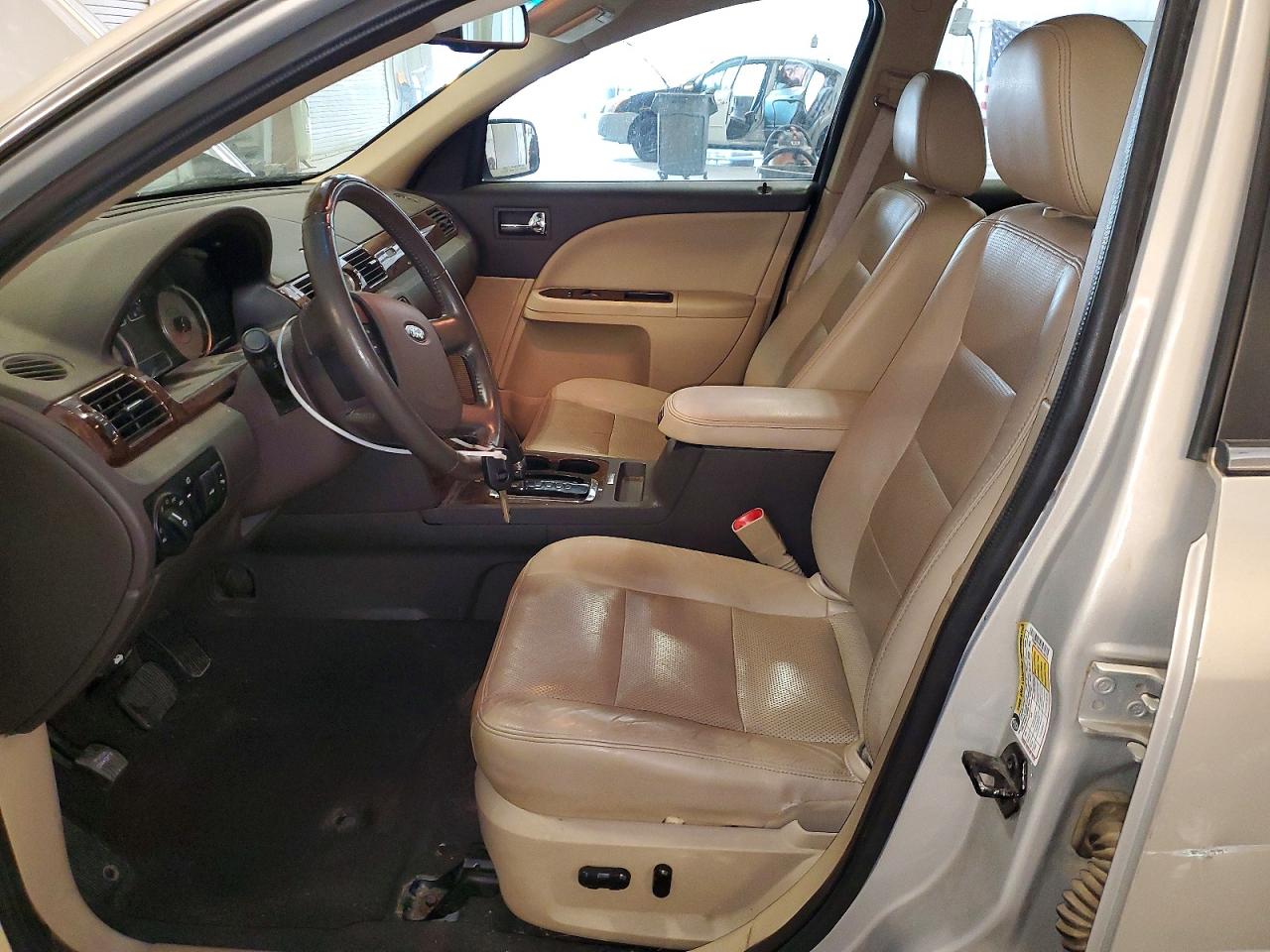 2009 Ford Taurus Limited Beige vin: 1FAHP25W49G105075
