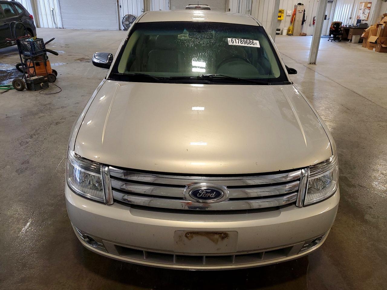 2009 Ford Taurus Limited Beige vin: 1FAHP25W49G105075