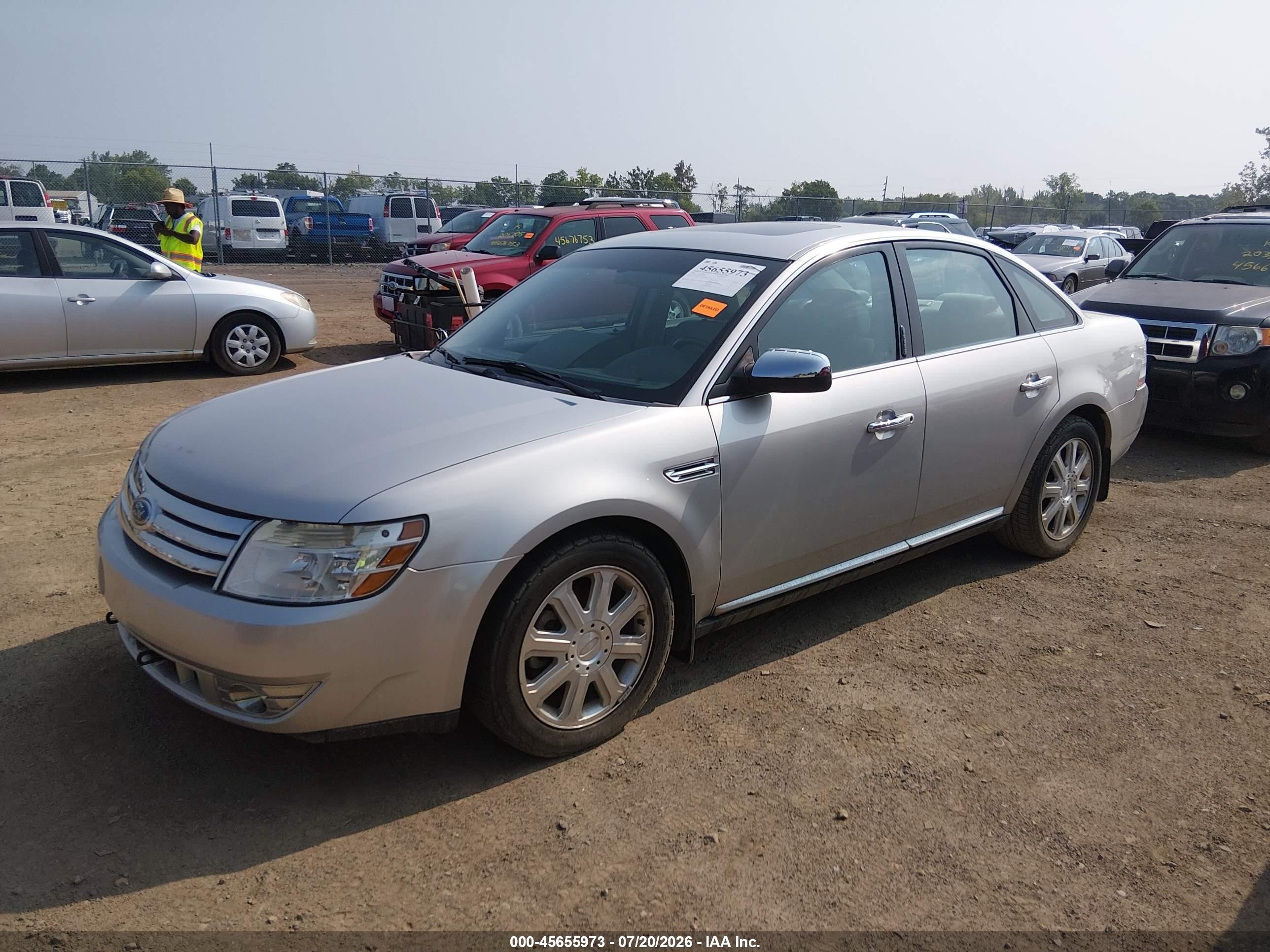 2008 Ford Taurus Limited Silver vin: 1FAHP25W68G145589