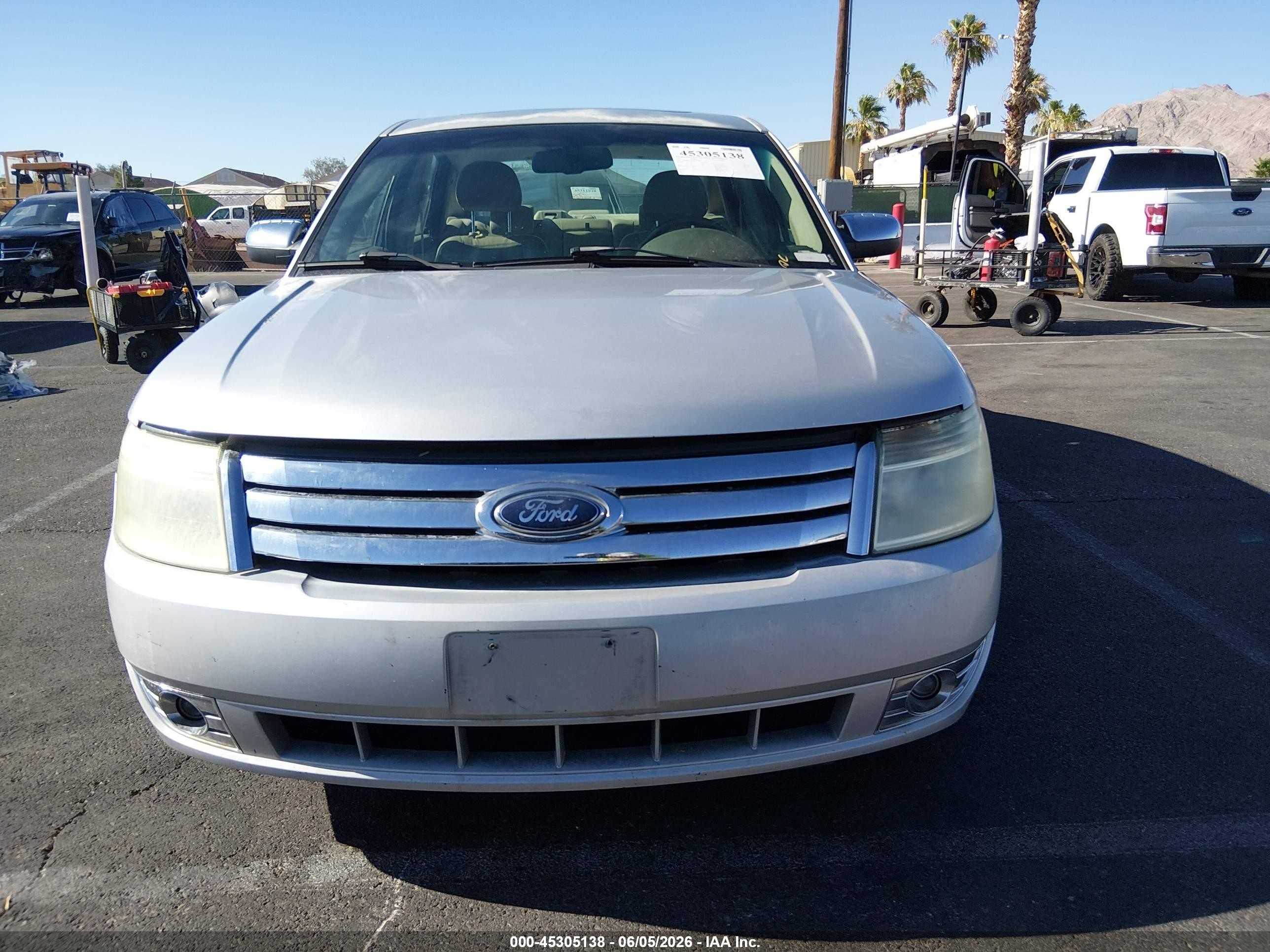 2009 Ford Taurus Limited Silver vin: 1FAHP25W69G125697