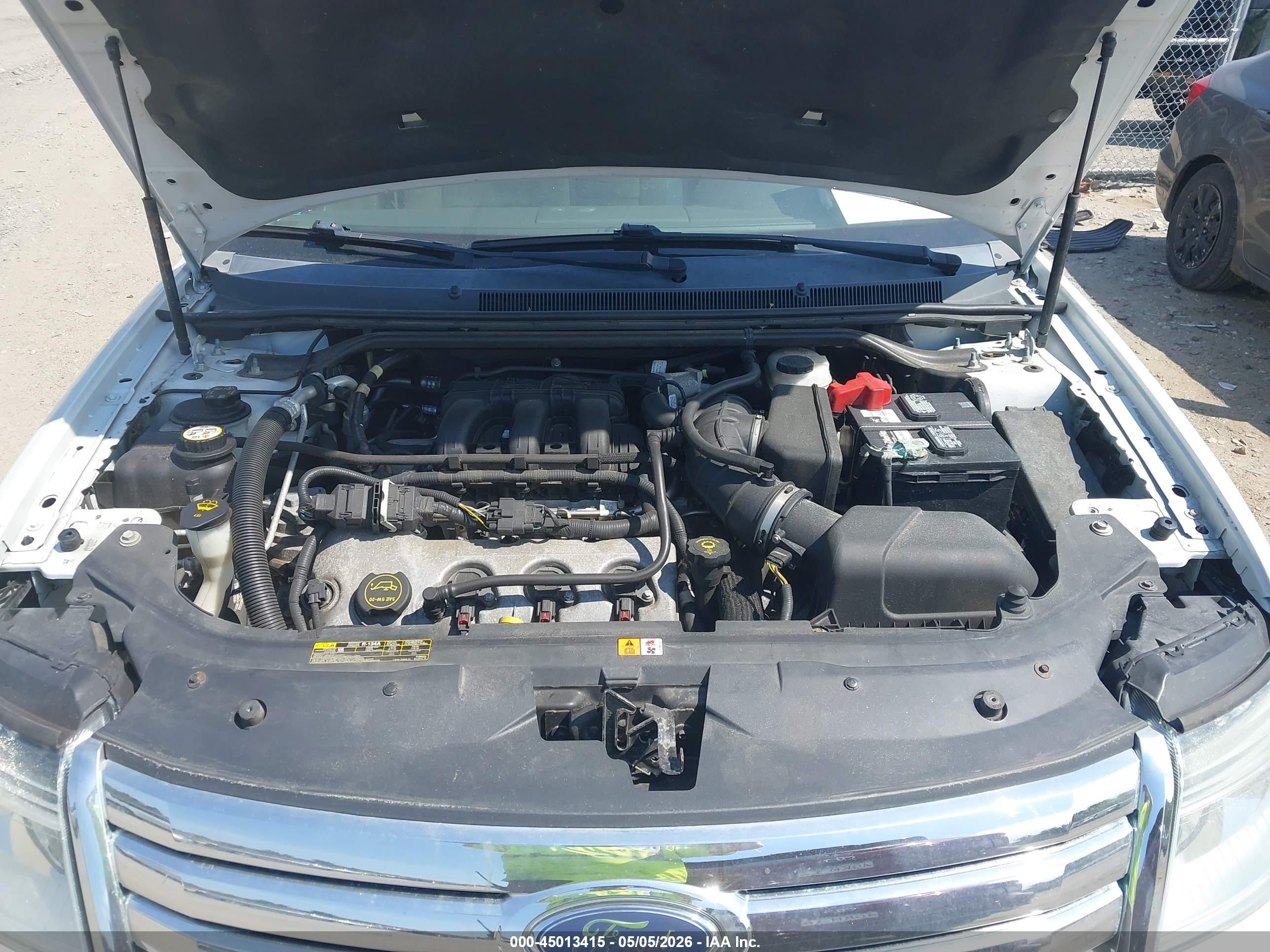 2008 Ford Taurus Limited White vin: 1FAHP25W78G107983
