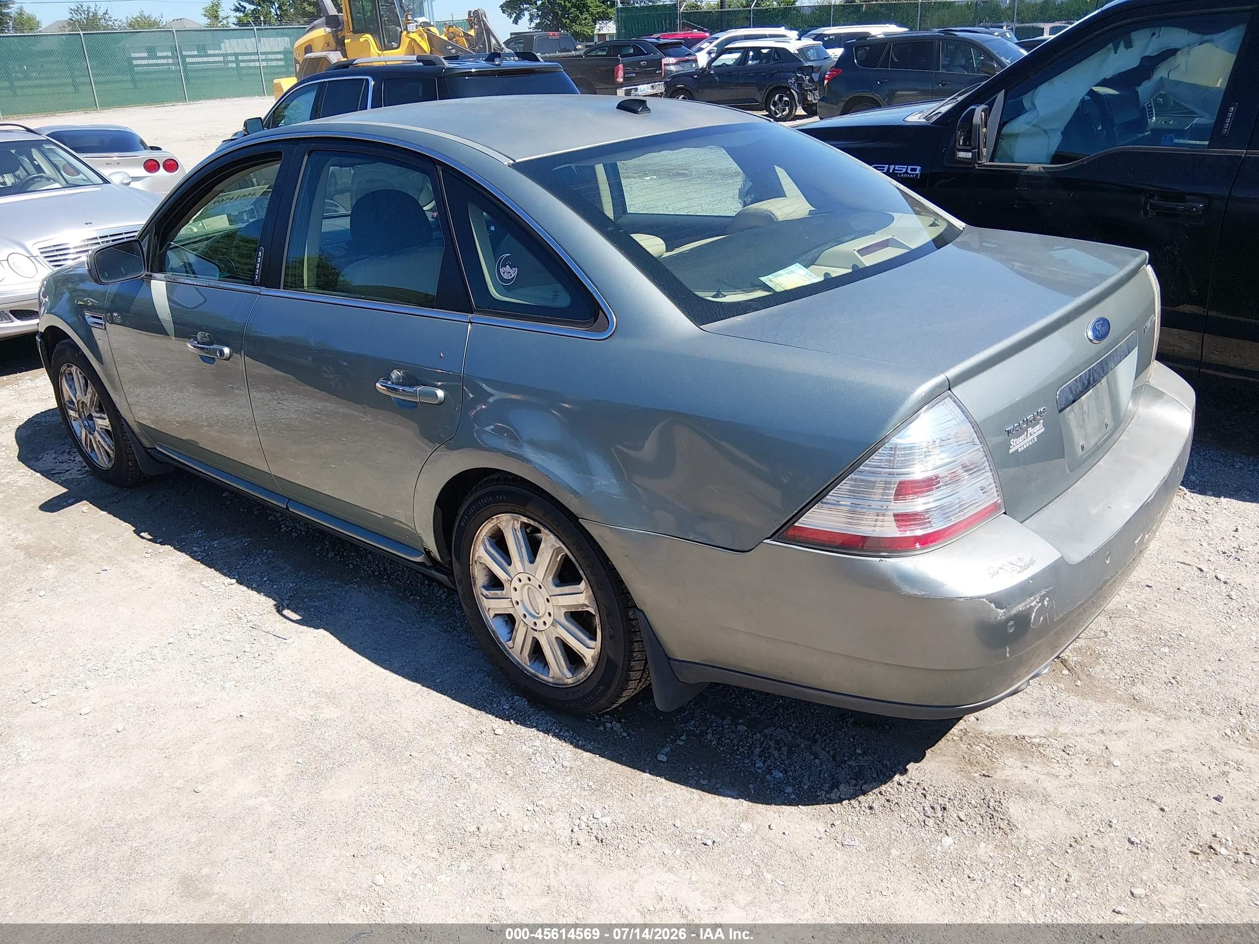 2008 Ford Taurus Limited Silver vin: 1FAHP25W78G118501