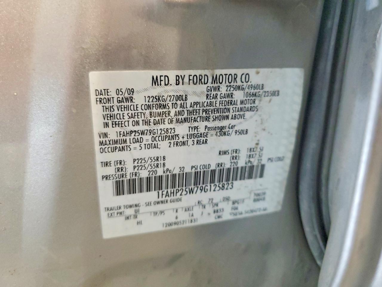2009 Ford Taurus Limited Серебряный vin: 1FAHP25W79G125823