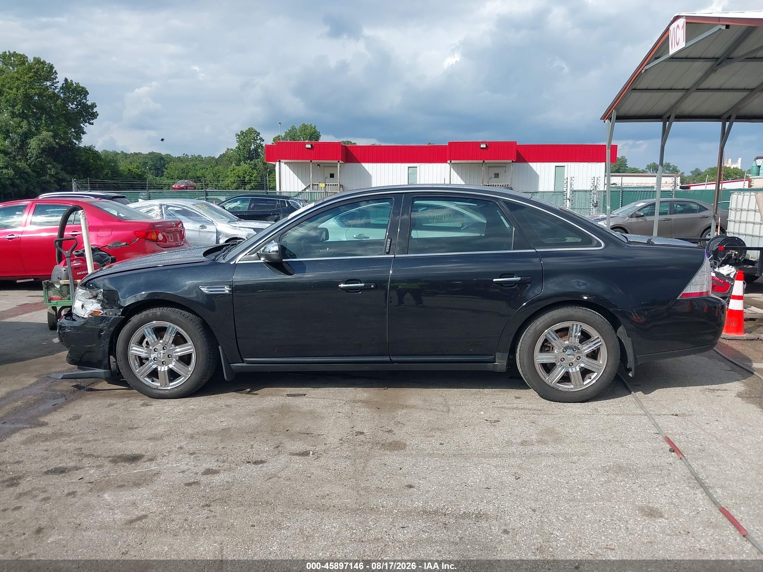 2009 Ford Taurus Limited Черный vin: 1FAHP25W89G126981