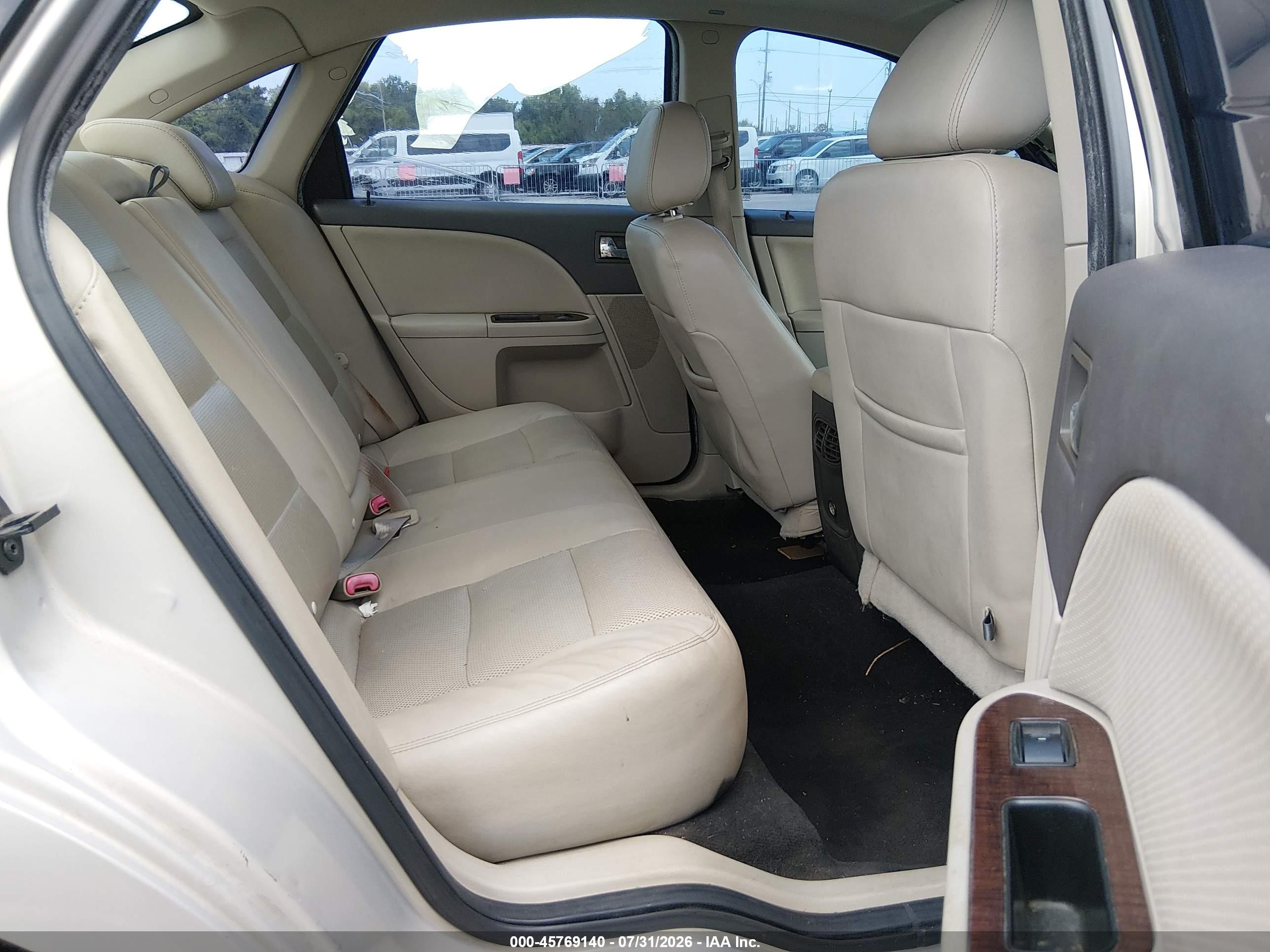 2009 Ford Taurus Limited Silver vin: 1FAHP25WX9G114573