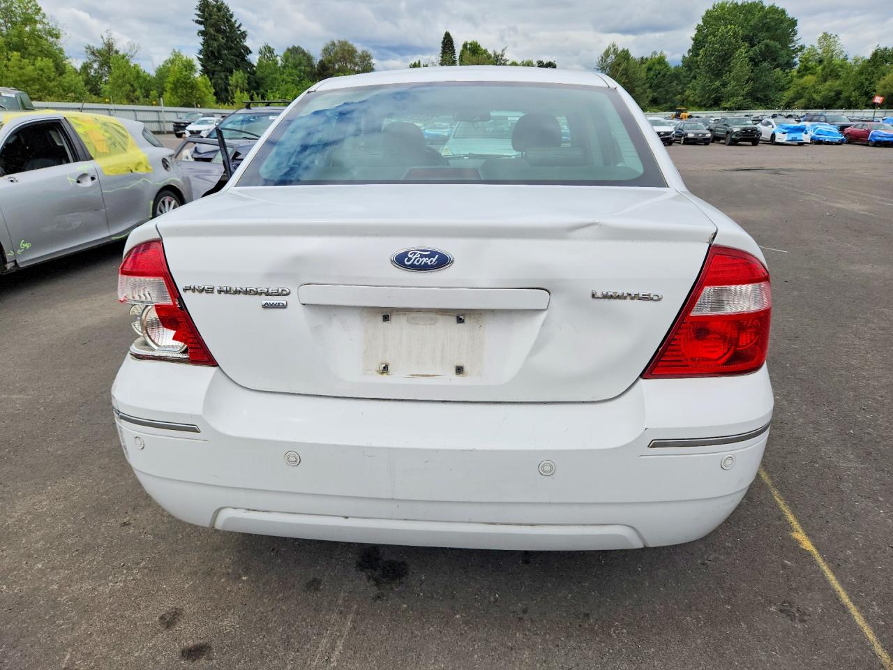 2006 Ford Five Hundred Limited White vin: 1FAHP28126G145344
