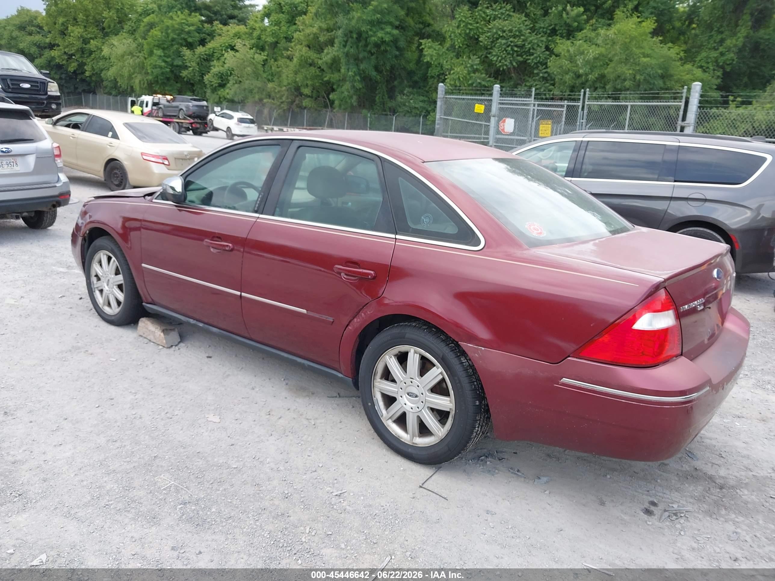 2005 Ford Five Hundred Limited Бордовый vin: 1FAHP28145G182717