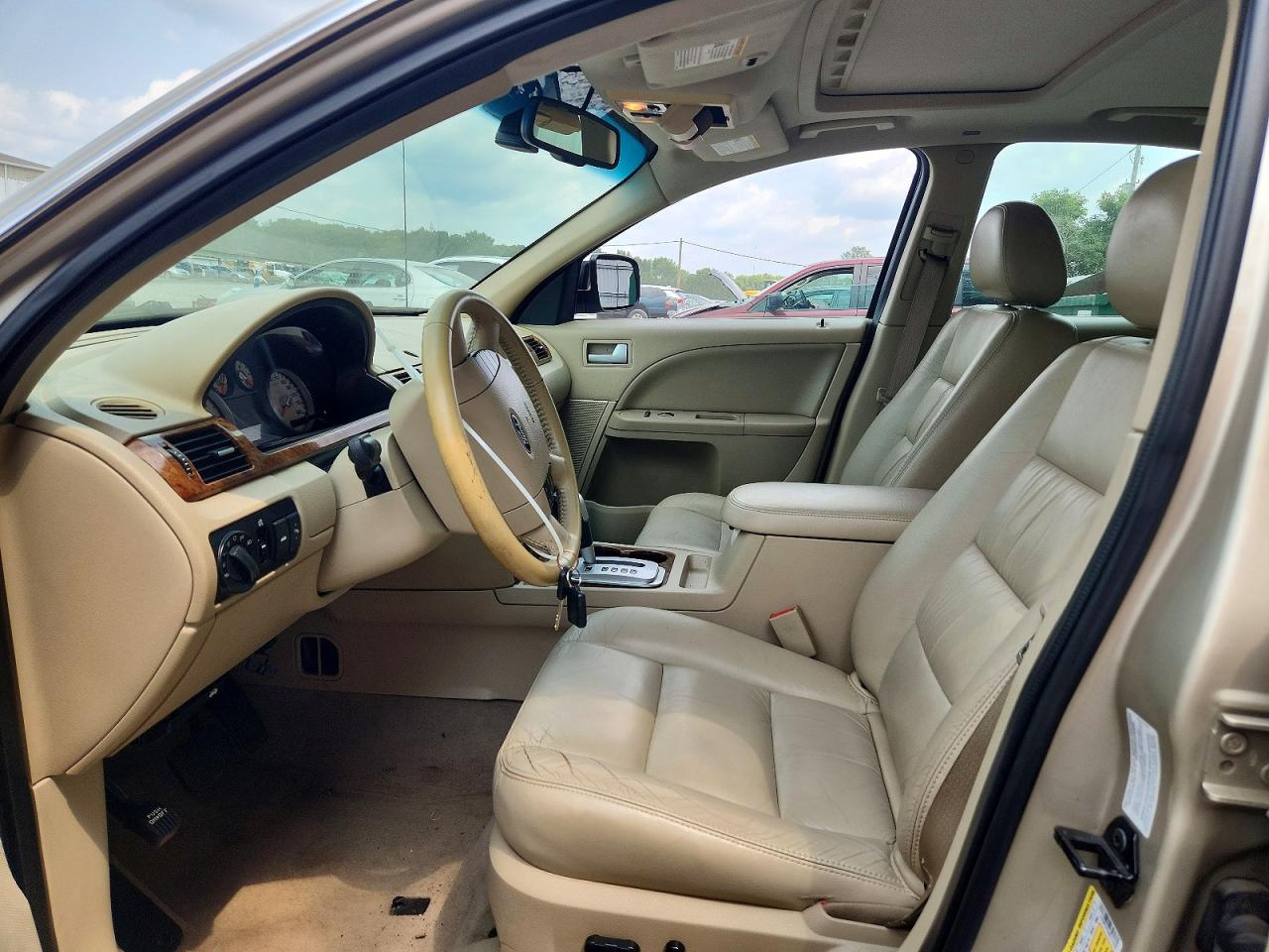 2006 Ford Five Hundred Limited Tan vin: 1FAHP28186G111635
