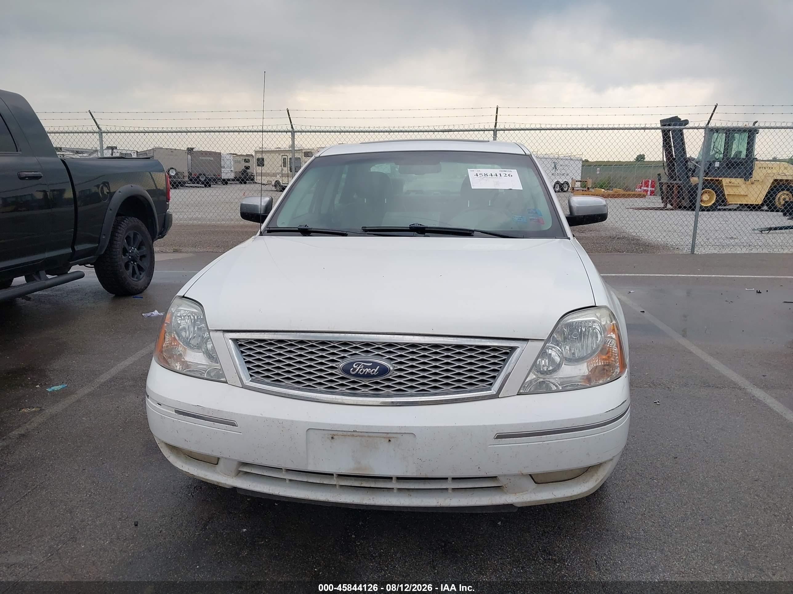 2006 Ford Five Hundred Limited Белый vin: 1FAHP281X6G100636