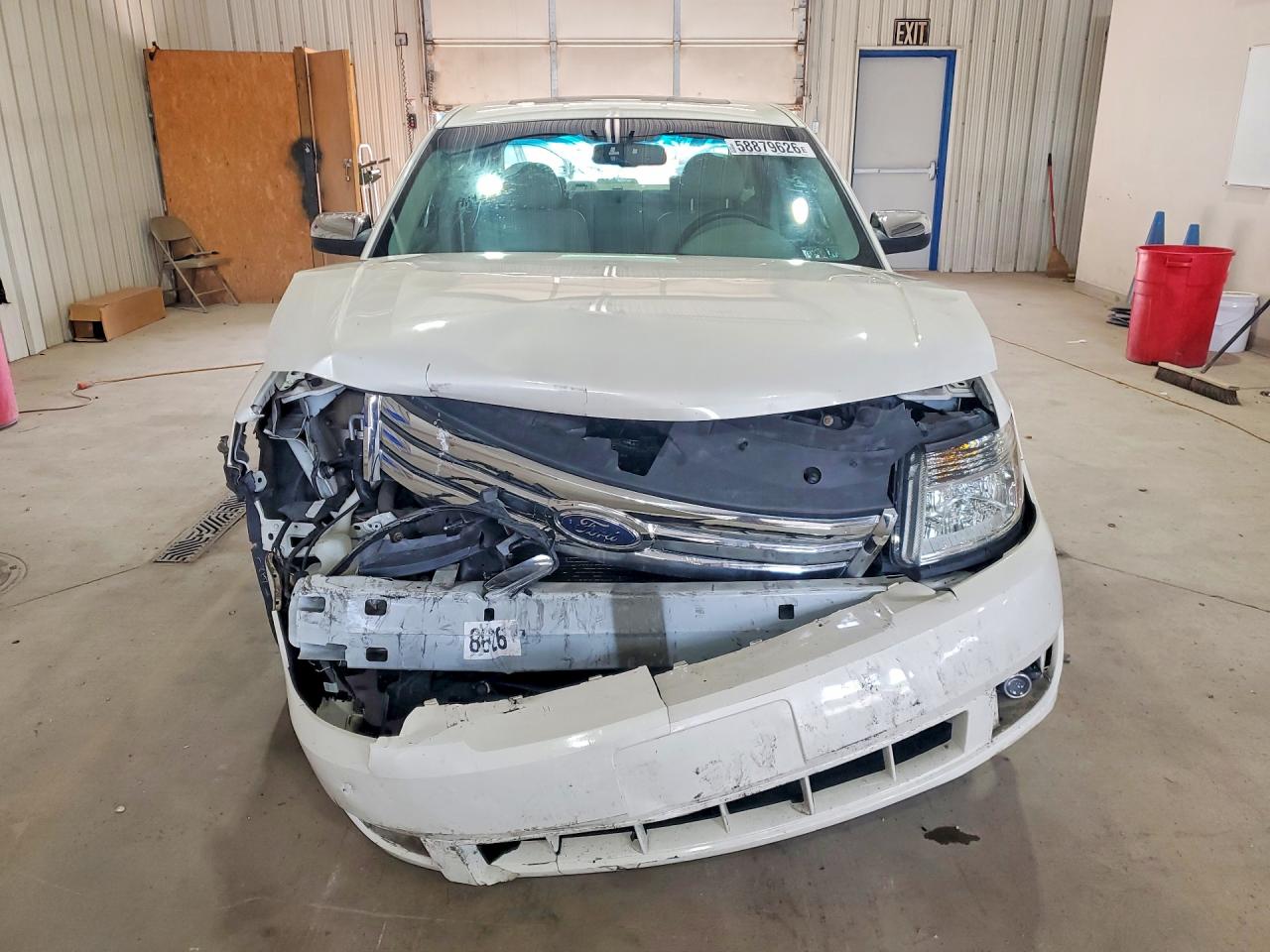 2009 Ford Taurus Limited White vin: 1FAHP28W19G107328
