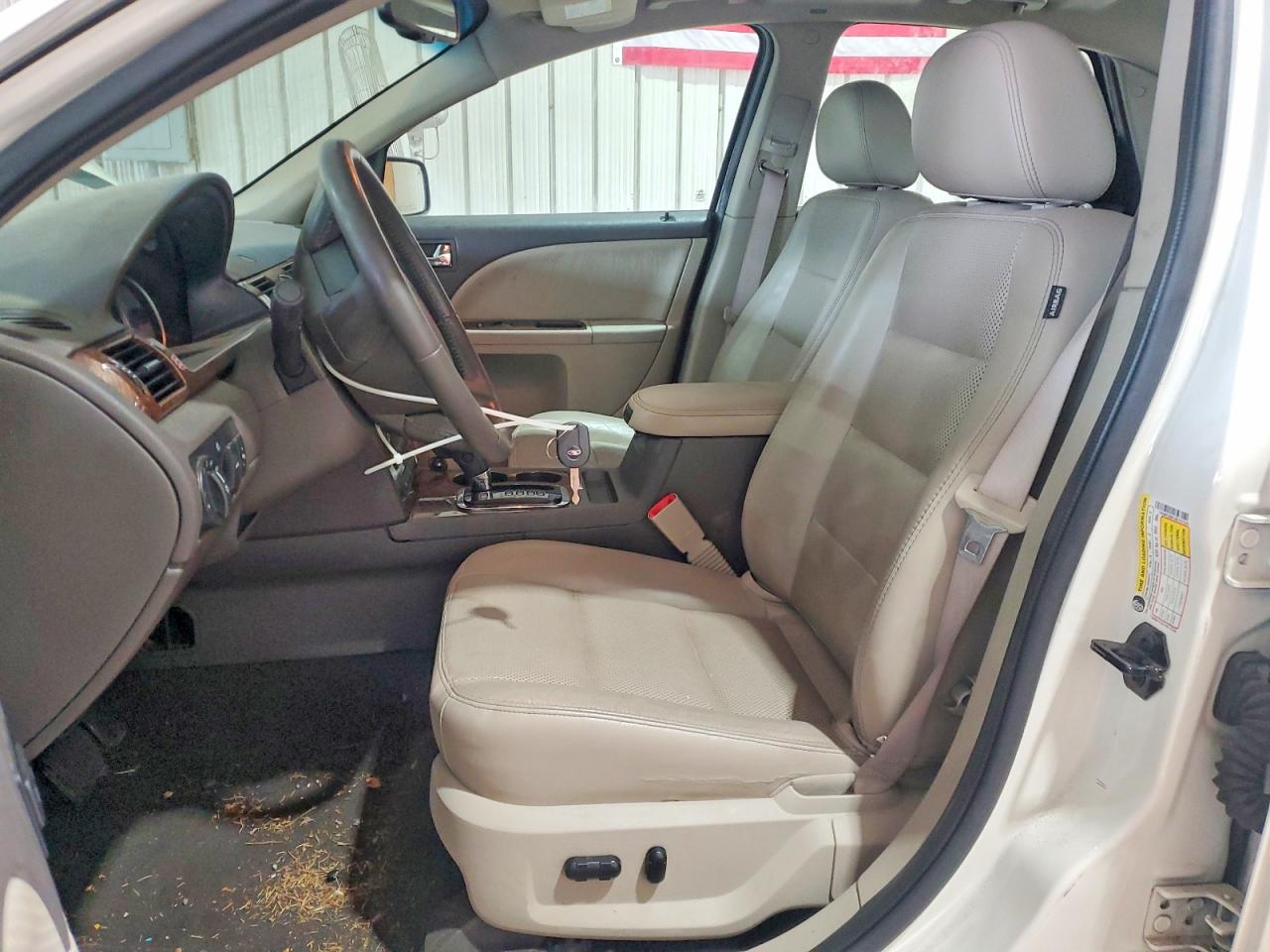 2009 Ford Taurus Limited White vin: 1FAHP28W19G107328