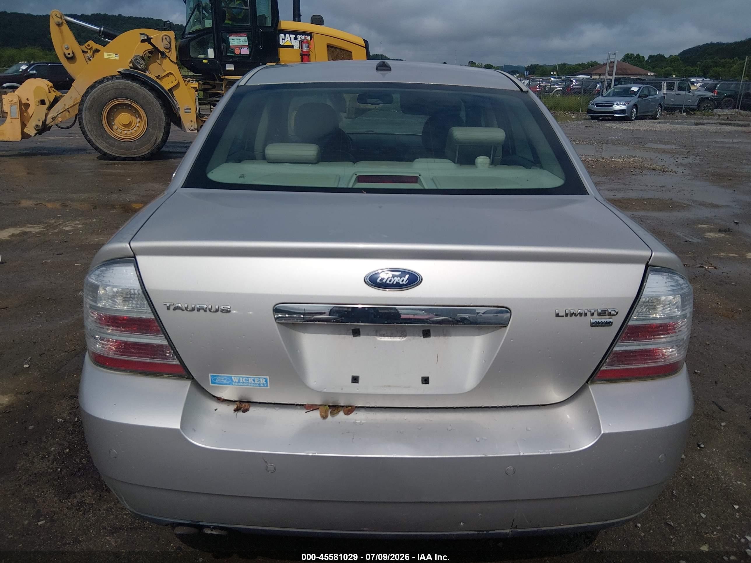 2008 Ford Taurus Limited Silver vin: 1FAHP28W48G111775