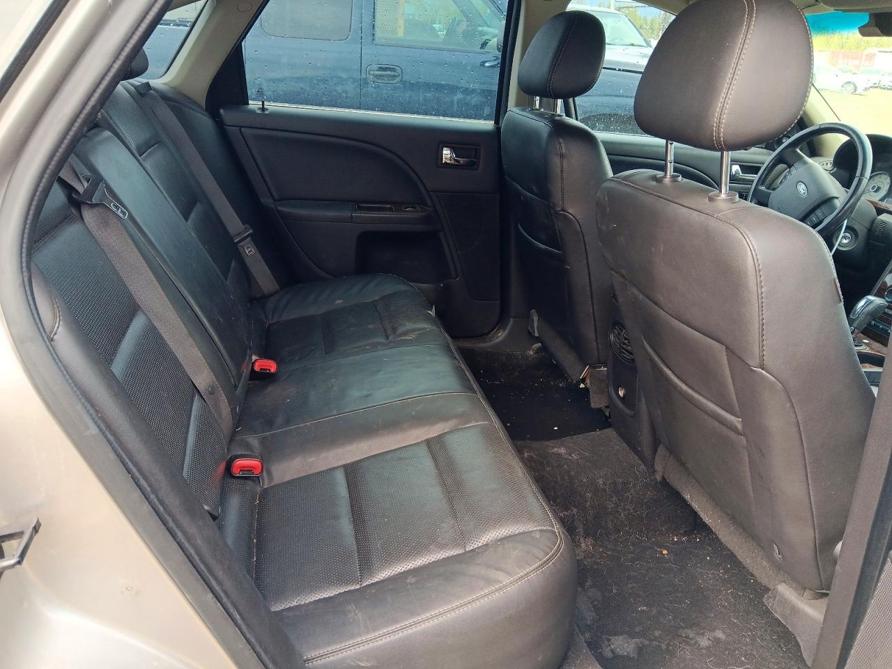 2008 Ford Taurus Limited Silver vin: 1FAHP28W78G126237