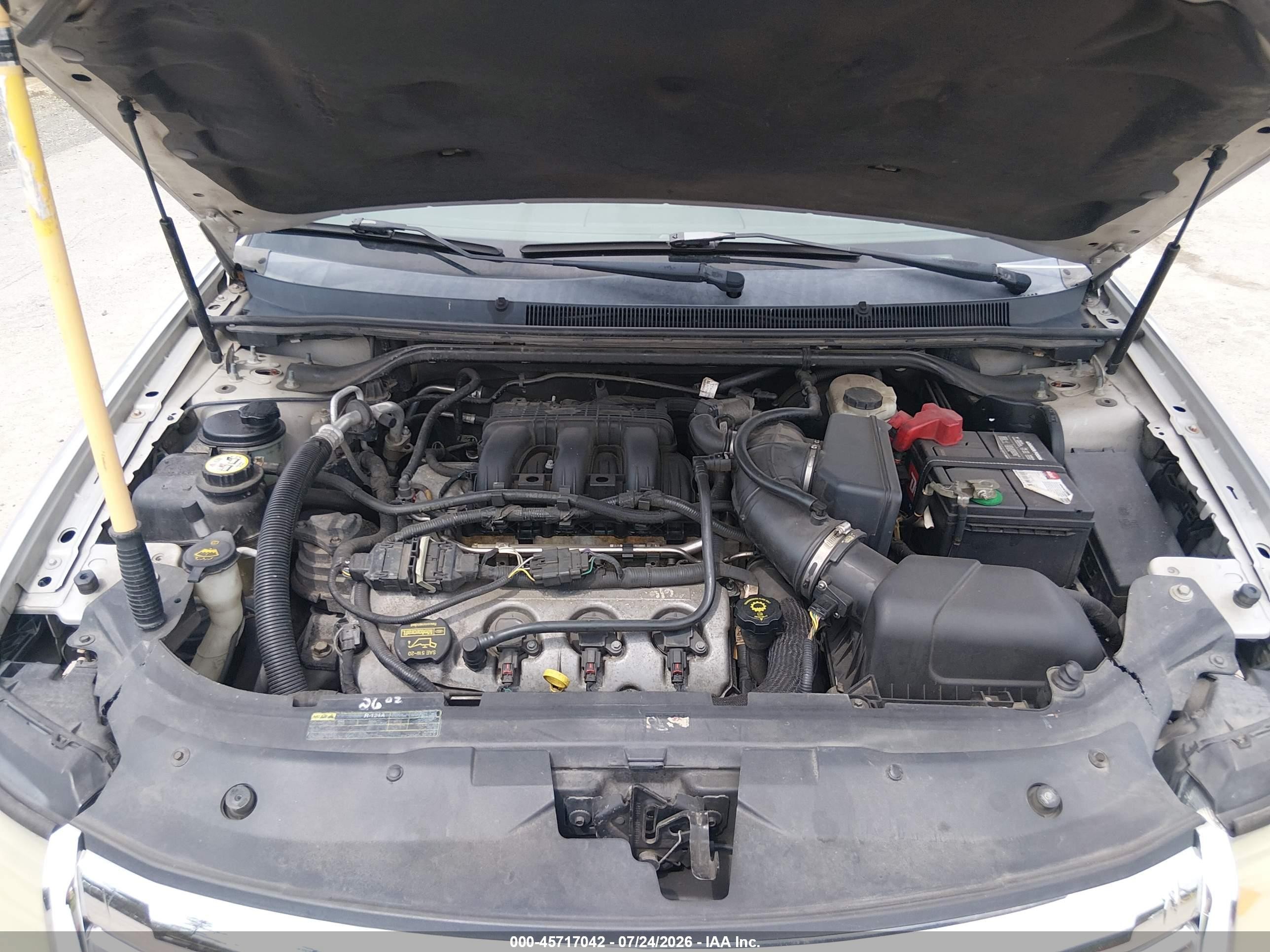 2008 Ford Taurus Limited Серебряный vin: 1FAHP28W78G164468