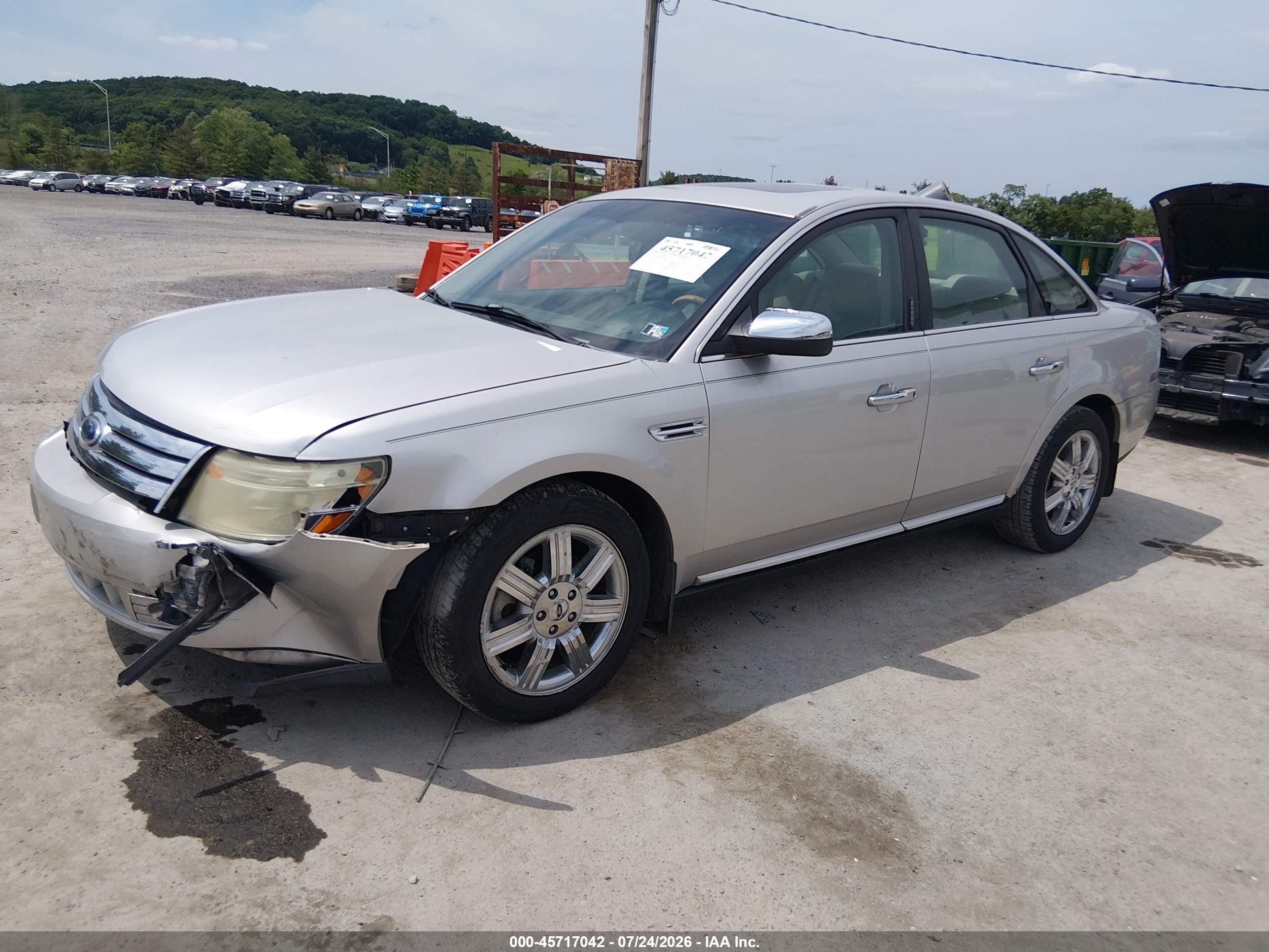 2008 Ford Taurus Limited Серебряный vin: 1FAHP28W78G164468