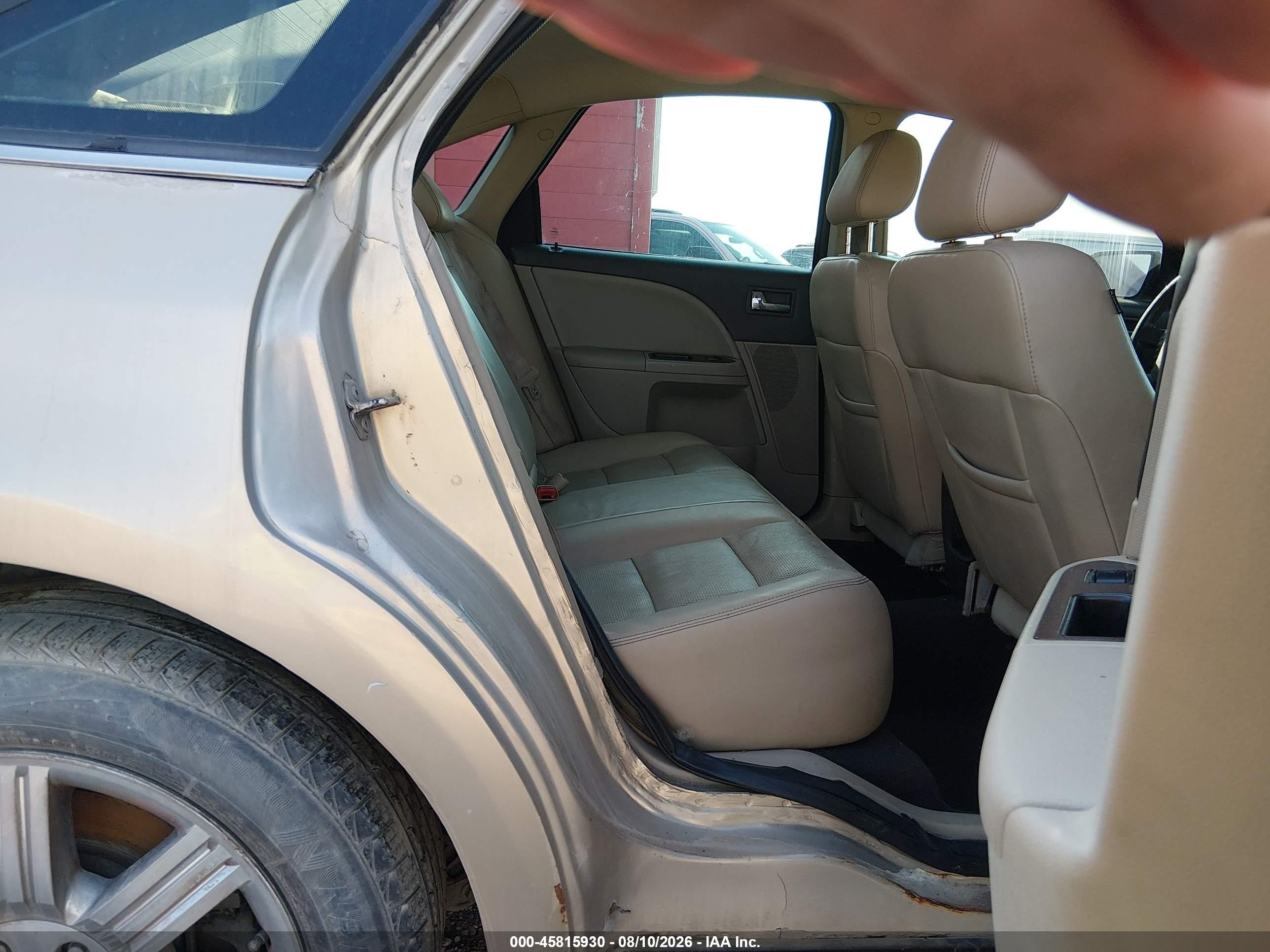 2008 Ford Taurus Limited Tan vin: 1FAHP28W98G129043