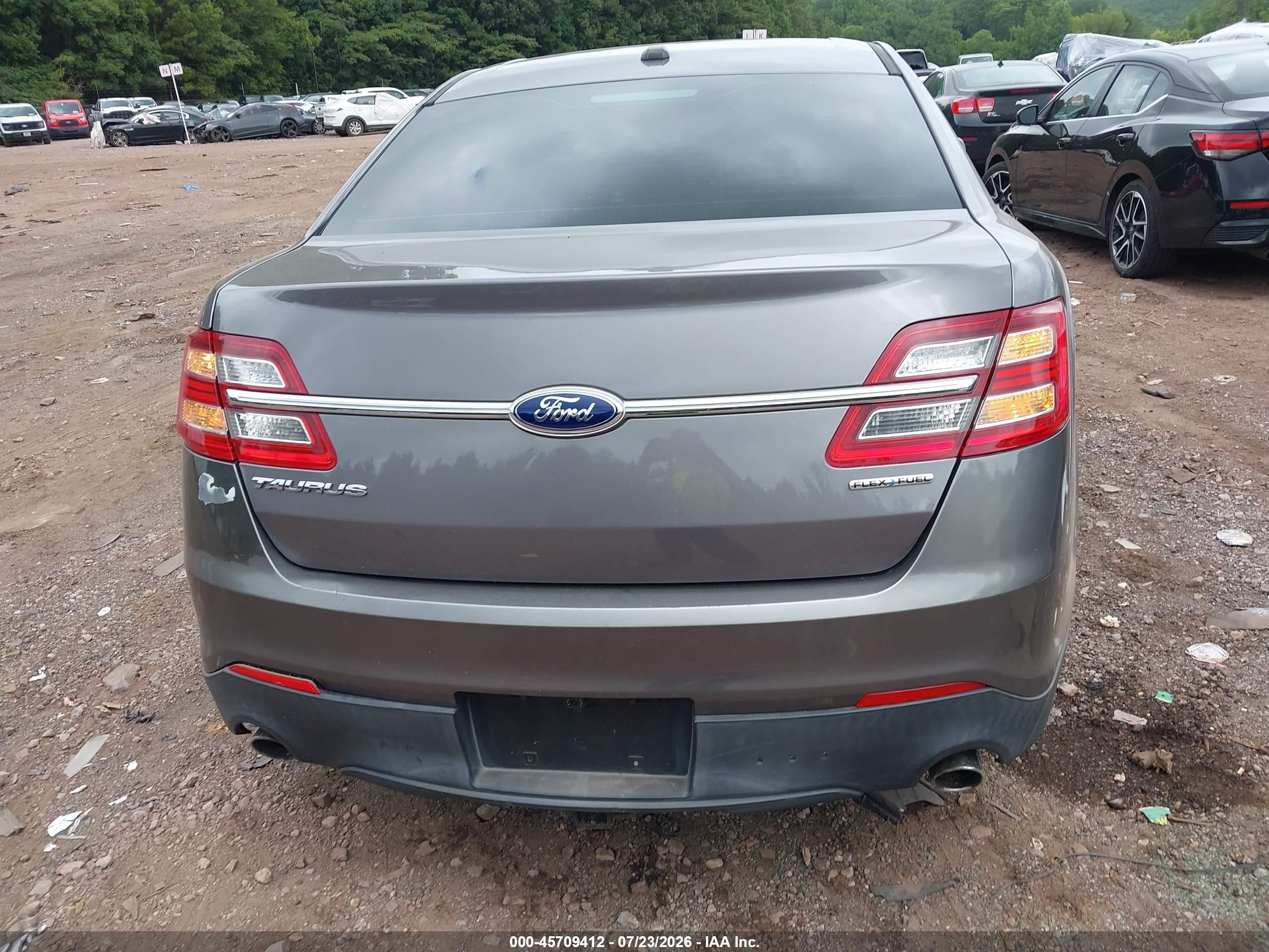 2013 Ford Taurus Se Серый vin: 1FAHP2D80DG215374