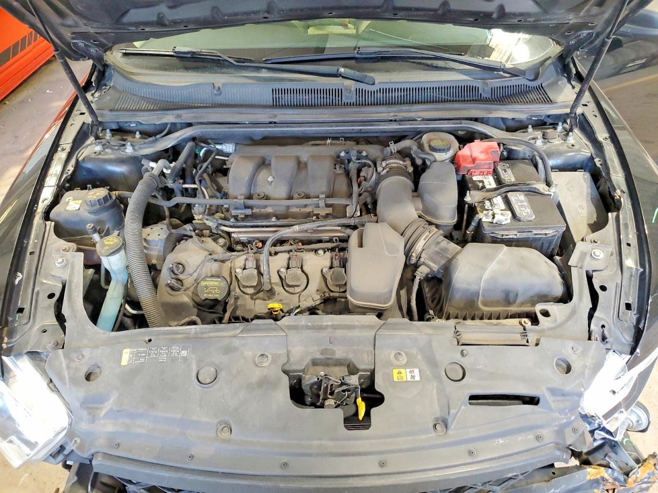 2014 Ford Taurus Se Черный vin: 1FAHP2D80EG110271