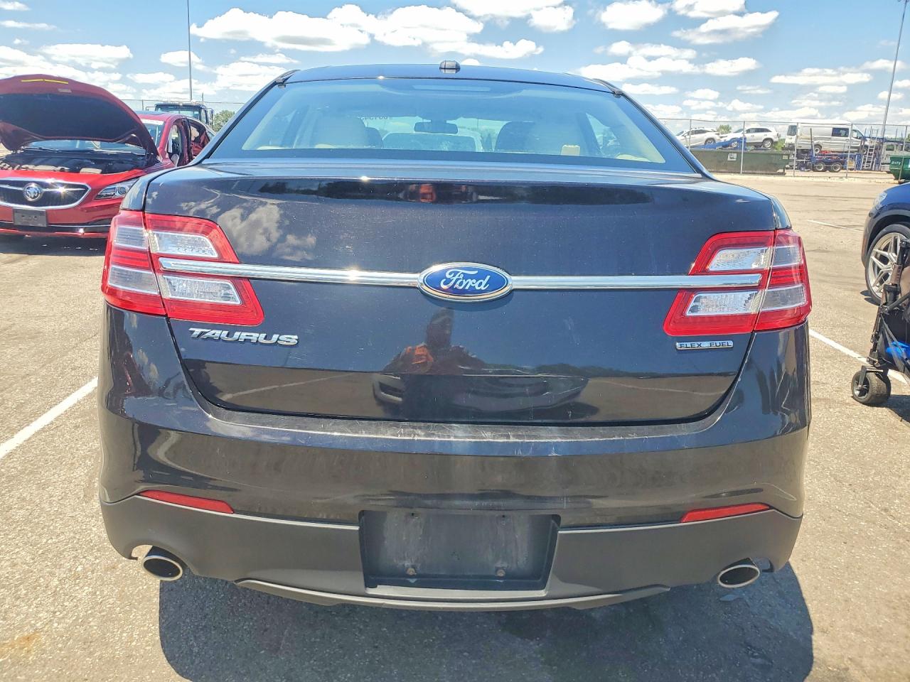 2014 Ford Taurus Se Brown vin: 1FAHP2D80EG170020