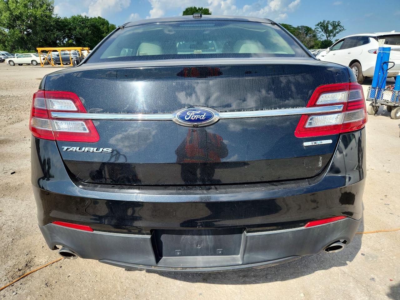 2015 Ford Taurus Se Black vin: 1FAHP2D80FG190141