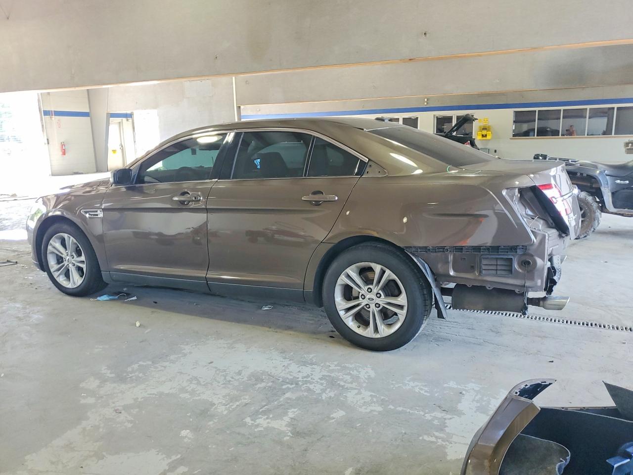 2015 Ford Taurus Se Brown vin: 1FAHP2D80FG195632