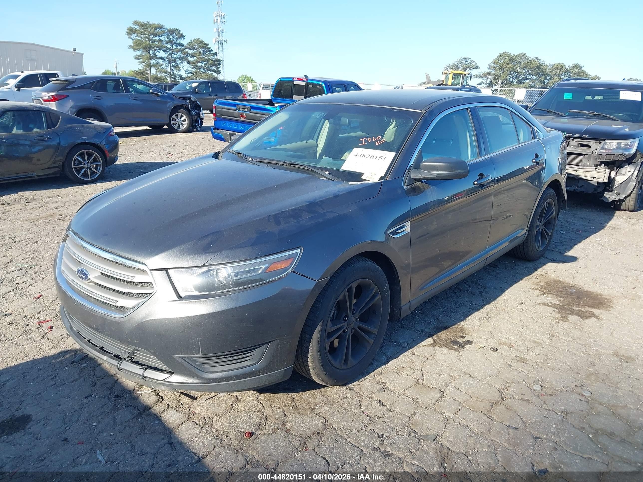 2016 Ford Taurus Se Серый vin: 1FAHP2D80GG134475