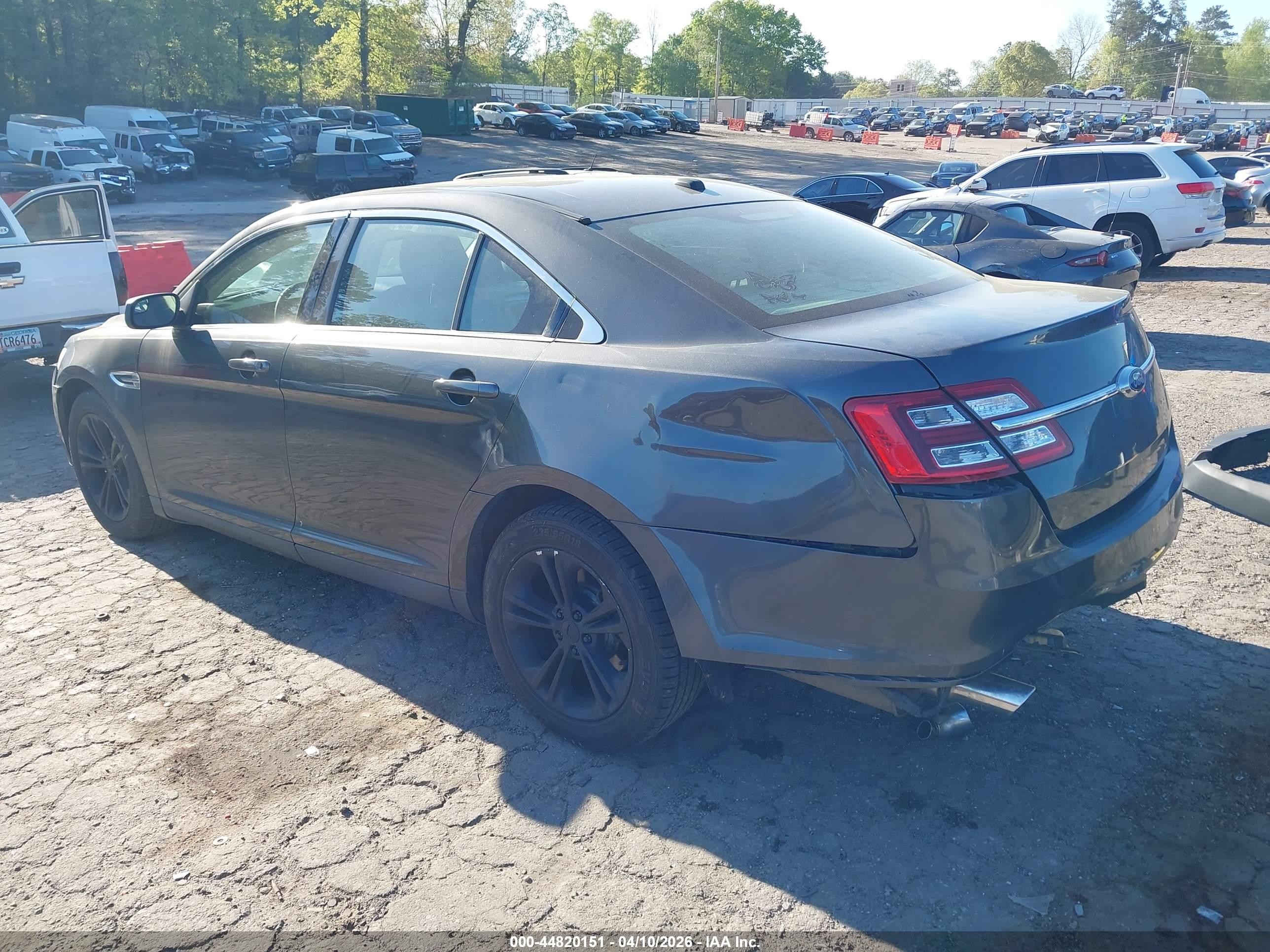 2016 Ford Taurus Se Серый vin: 1FAHP2D80GG134475