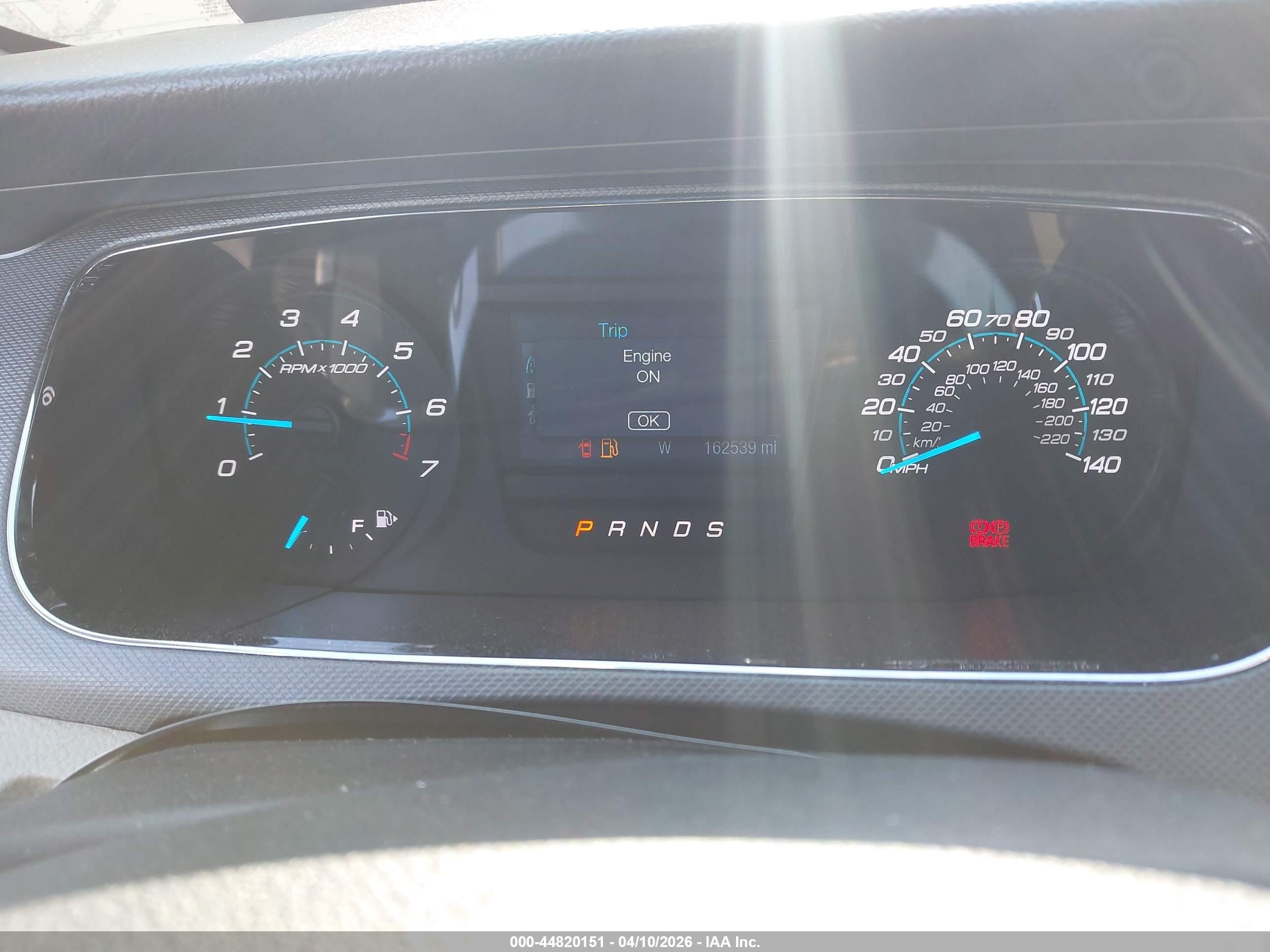 2016 Ford Taurus Se Серый vin: 1FAHP2D80GG134475