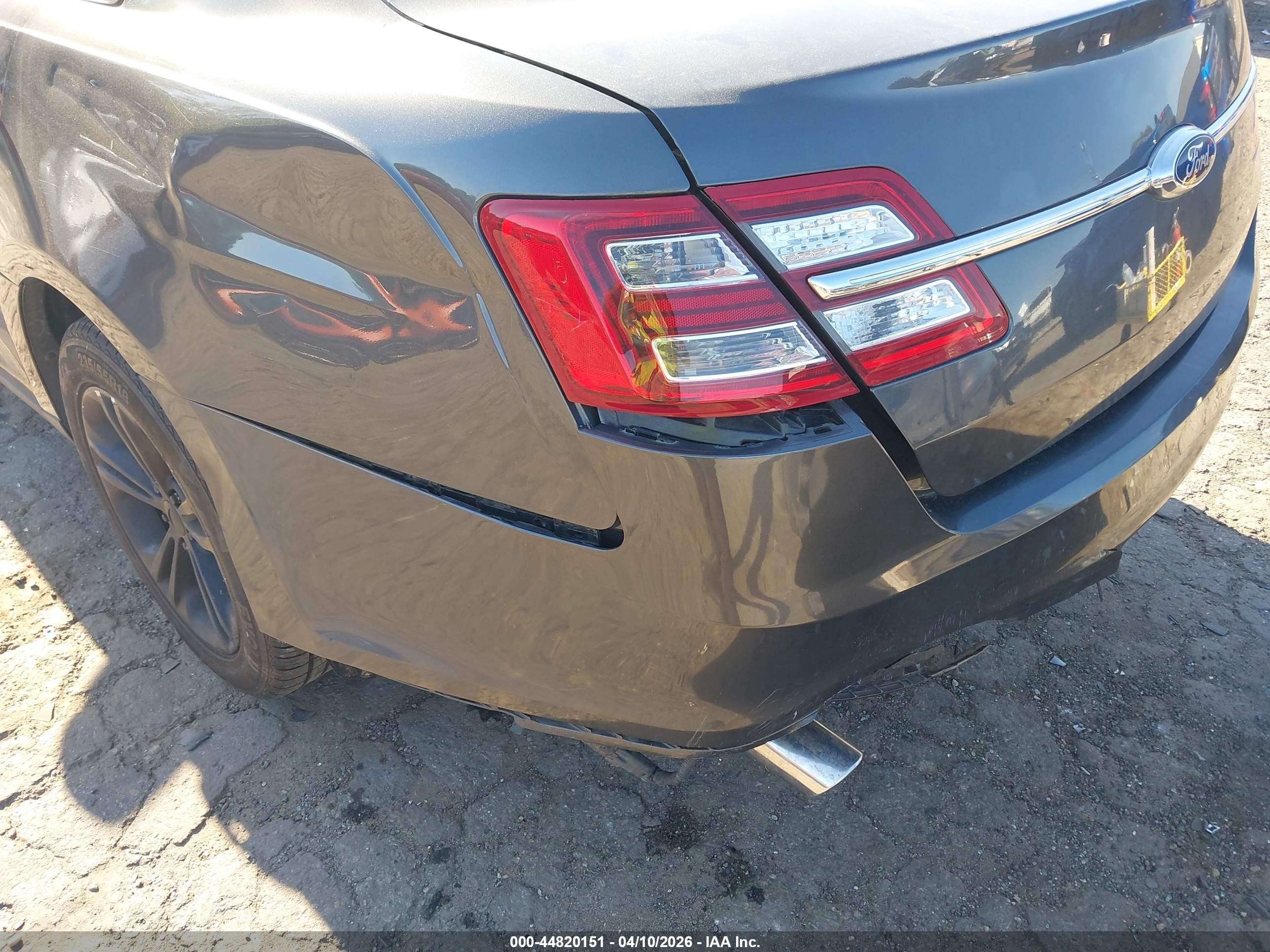 2016 Ford Taurus Se Серый vin: 1FAHP2D80GG134475