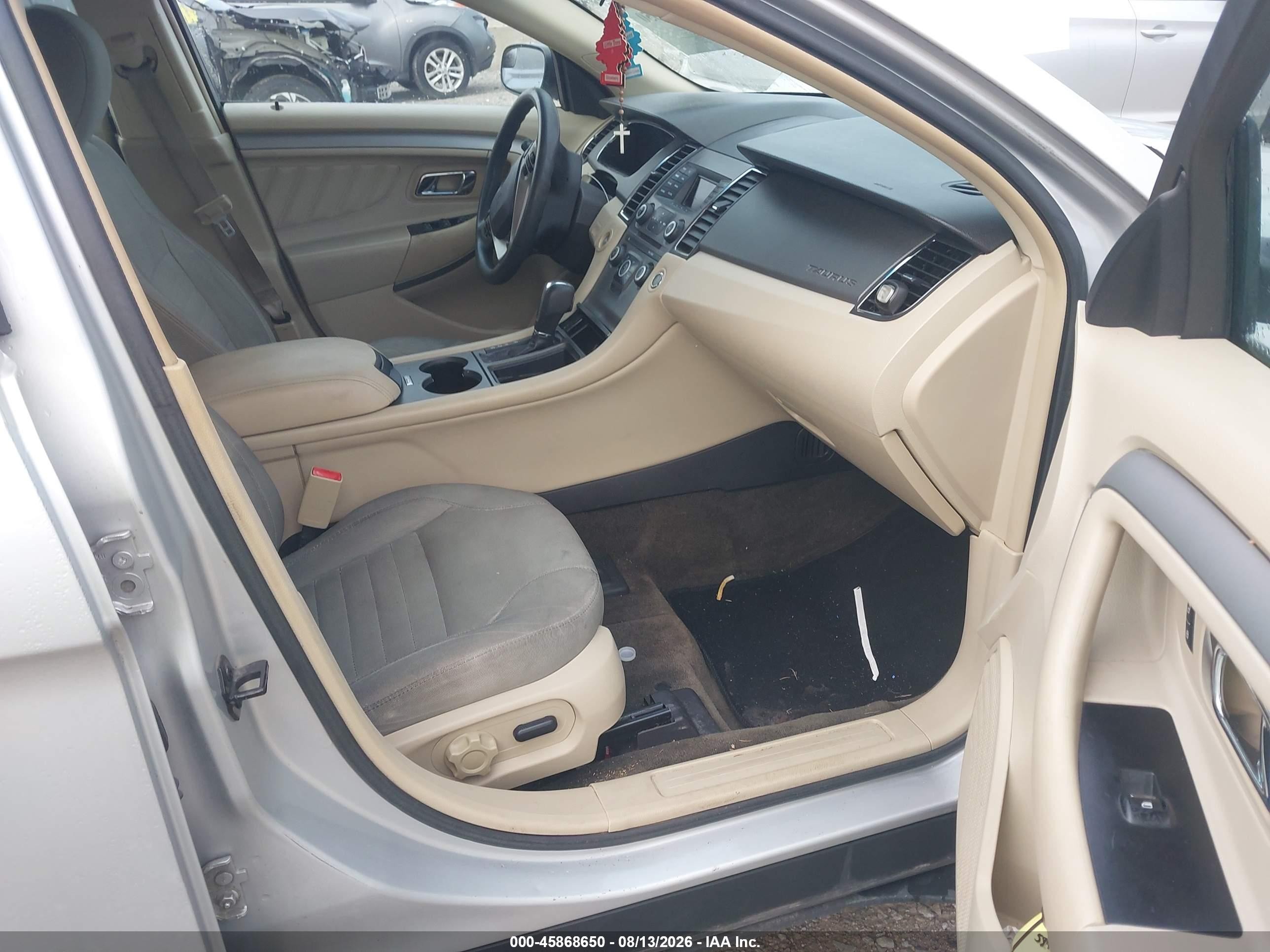 2013 Ford Taurus Se Серебряный vin: 1FAHP2D81DG234242