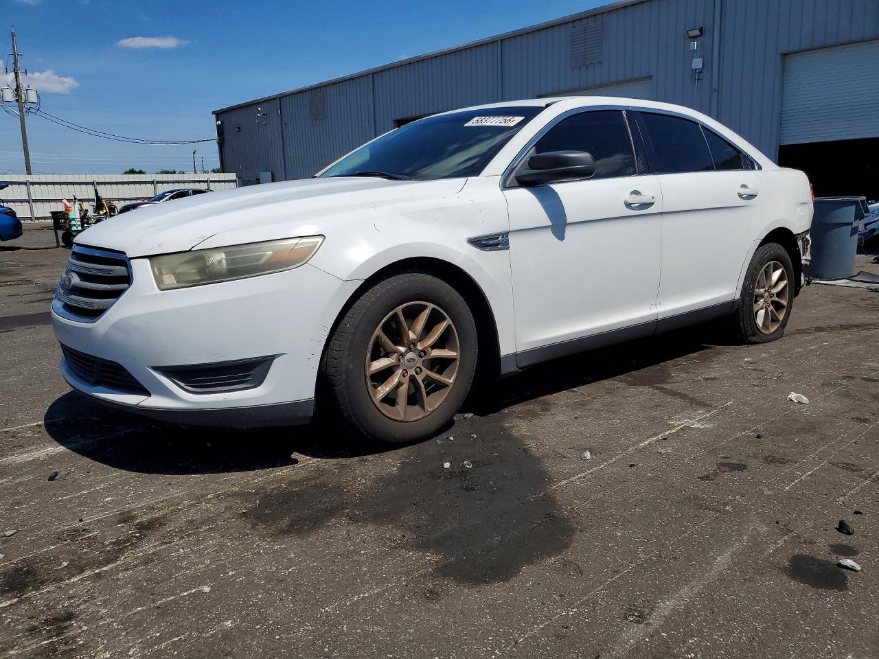 2014 Ford Taurus Se White vin: 1FAHP2D81EG184654