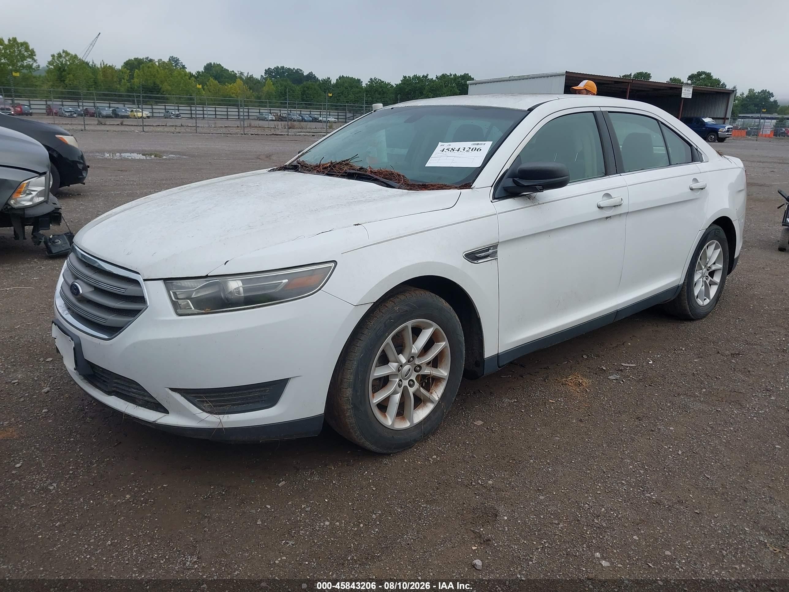 2015 Ford Taurus Se White vin: 1FAHP2D81FG117764