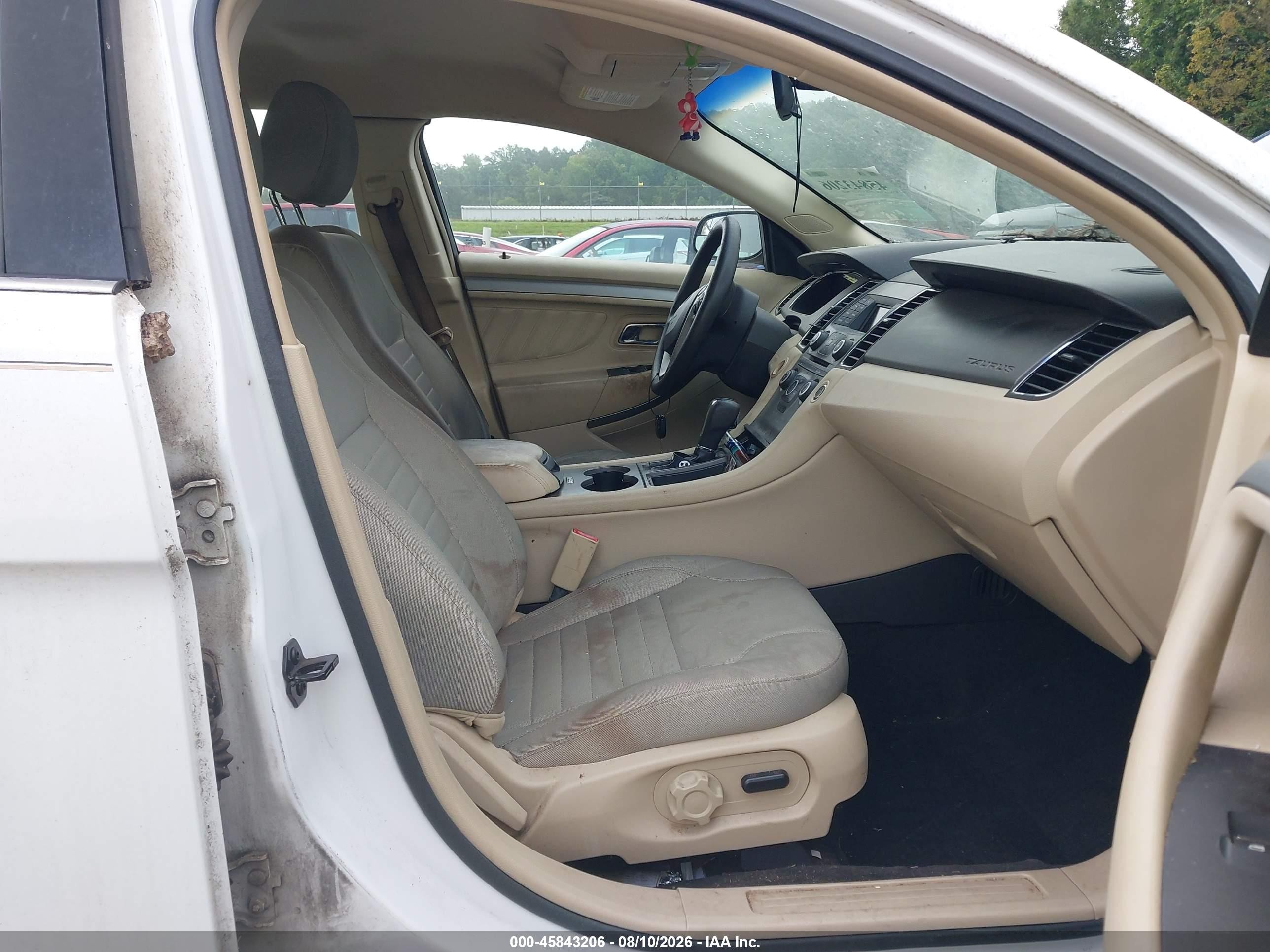 2015 Ford Taurus Se White vin: 1FAHP2D81FG117764