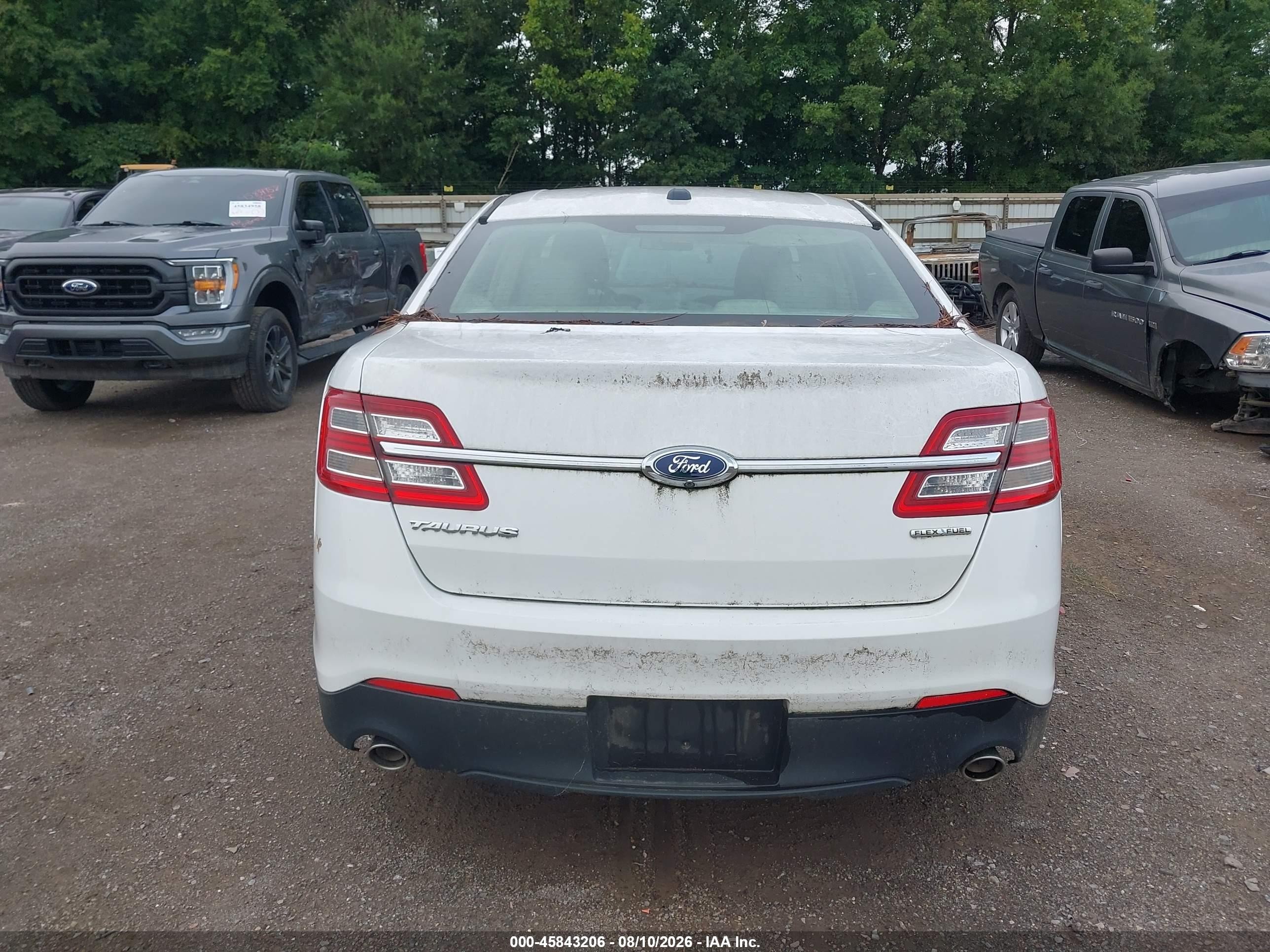2015 Ford Taurus Se White vin: 1FAHP2D81FG117764