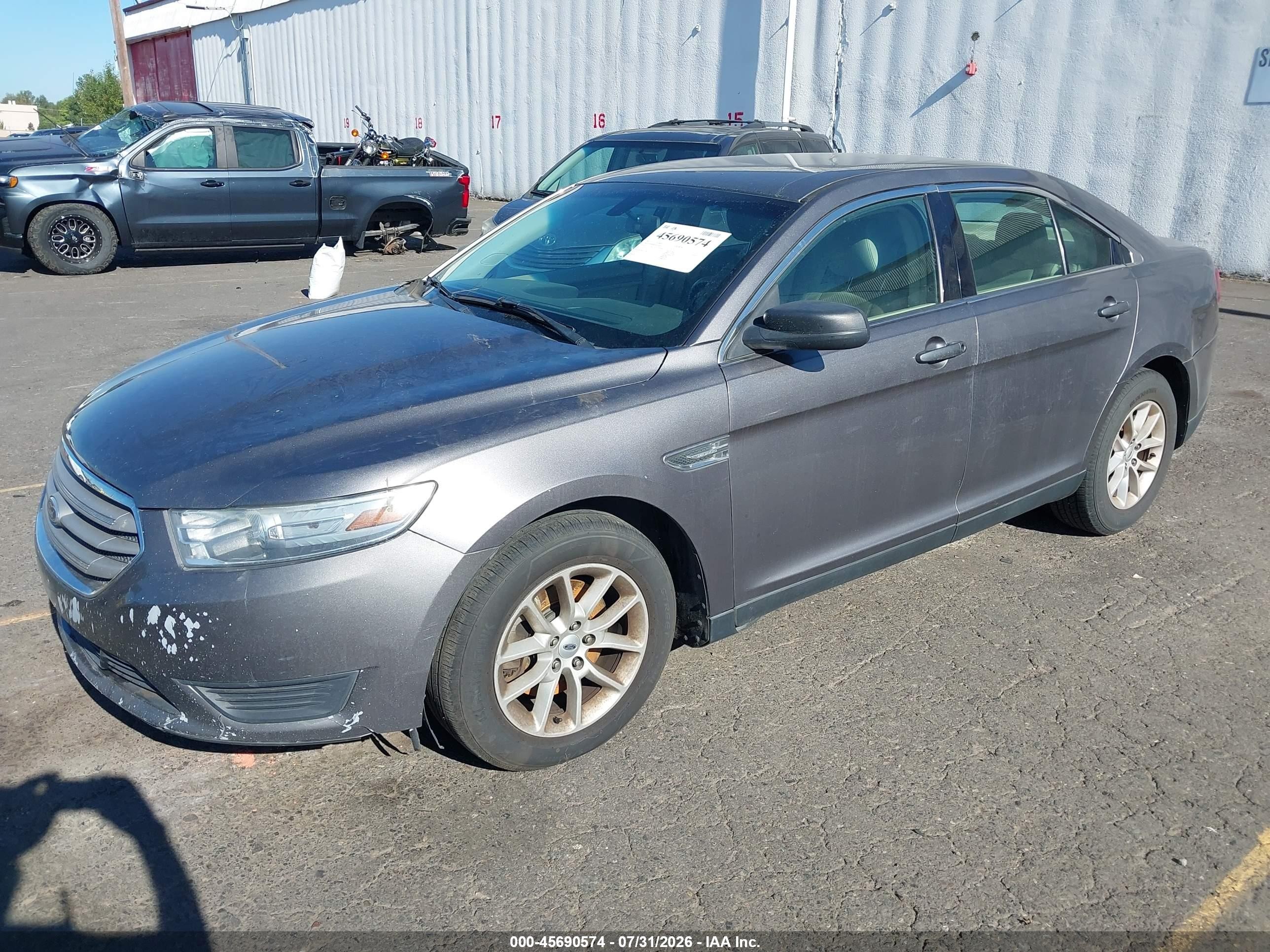 2013 Ford Taurus Se Серебряный vin: 1FAHP2D82DG101814