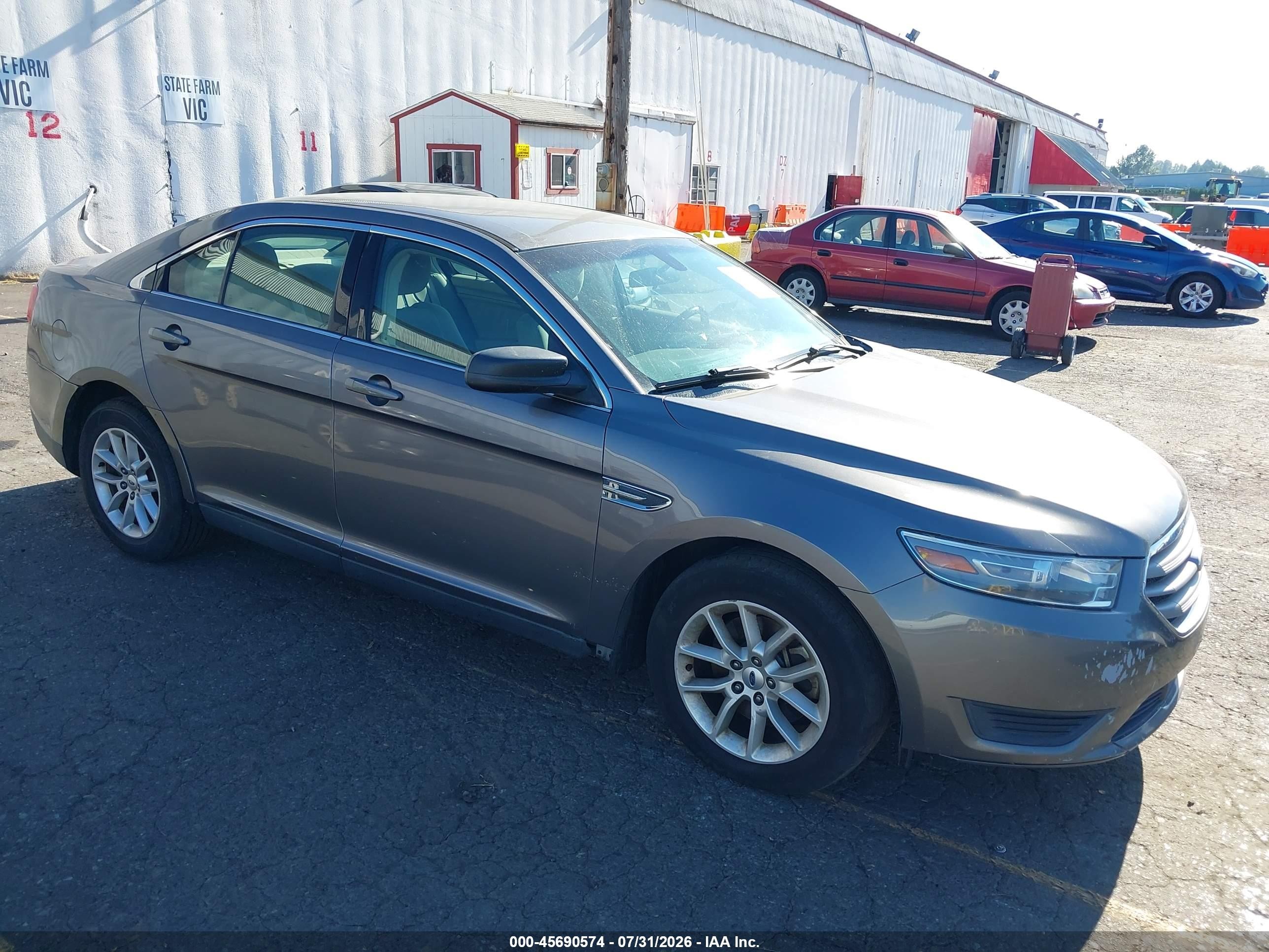 2013 Ford Taurus Se Серебряный vin: 1FAHP2D82DG101814