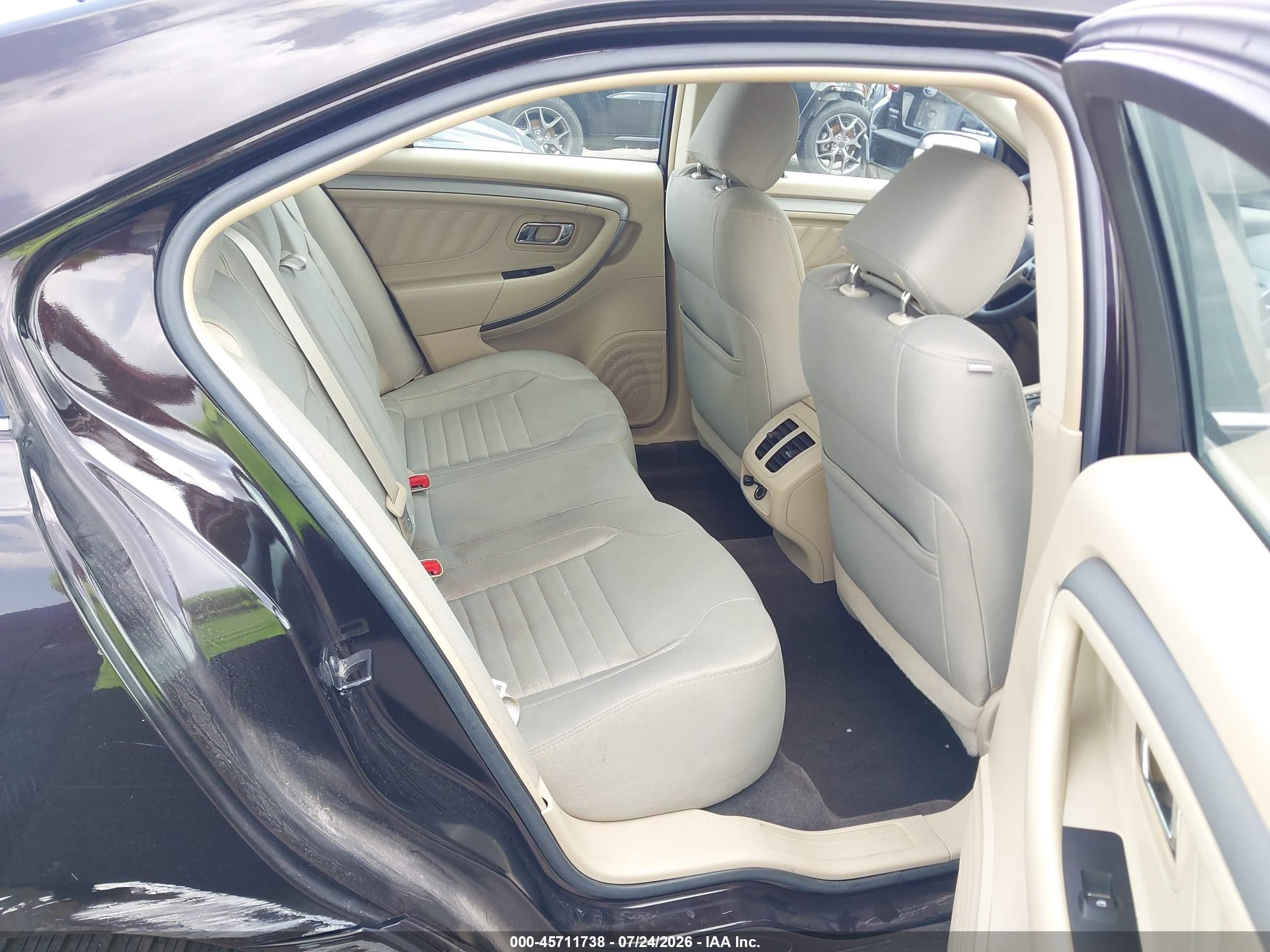 2013 Ford Taurus Se Brown vin: 1FAHP2D82DG191823