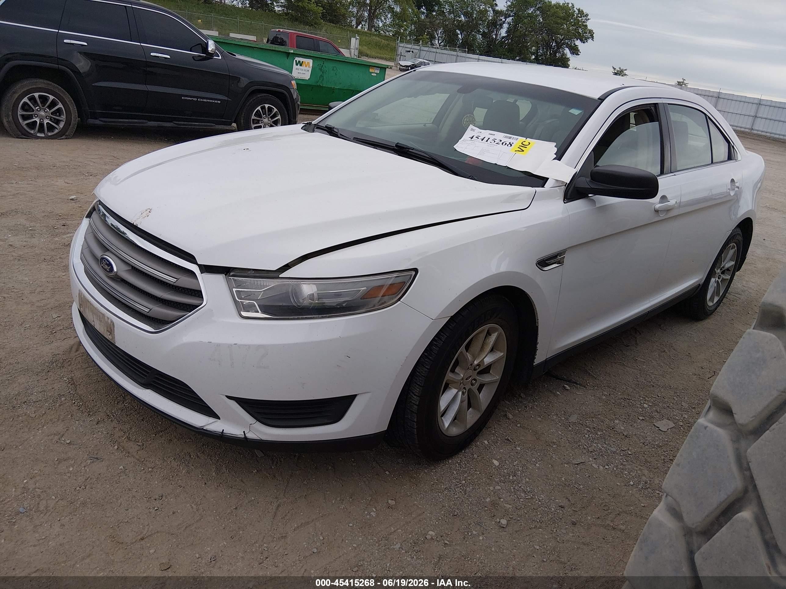 2013 Ford Taurus Se White vin: 1FAHP2D82DG234220