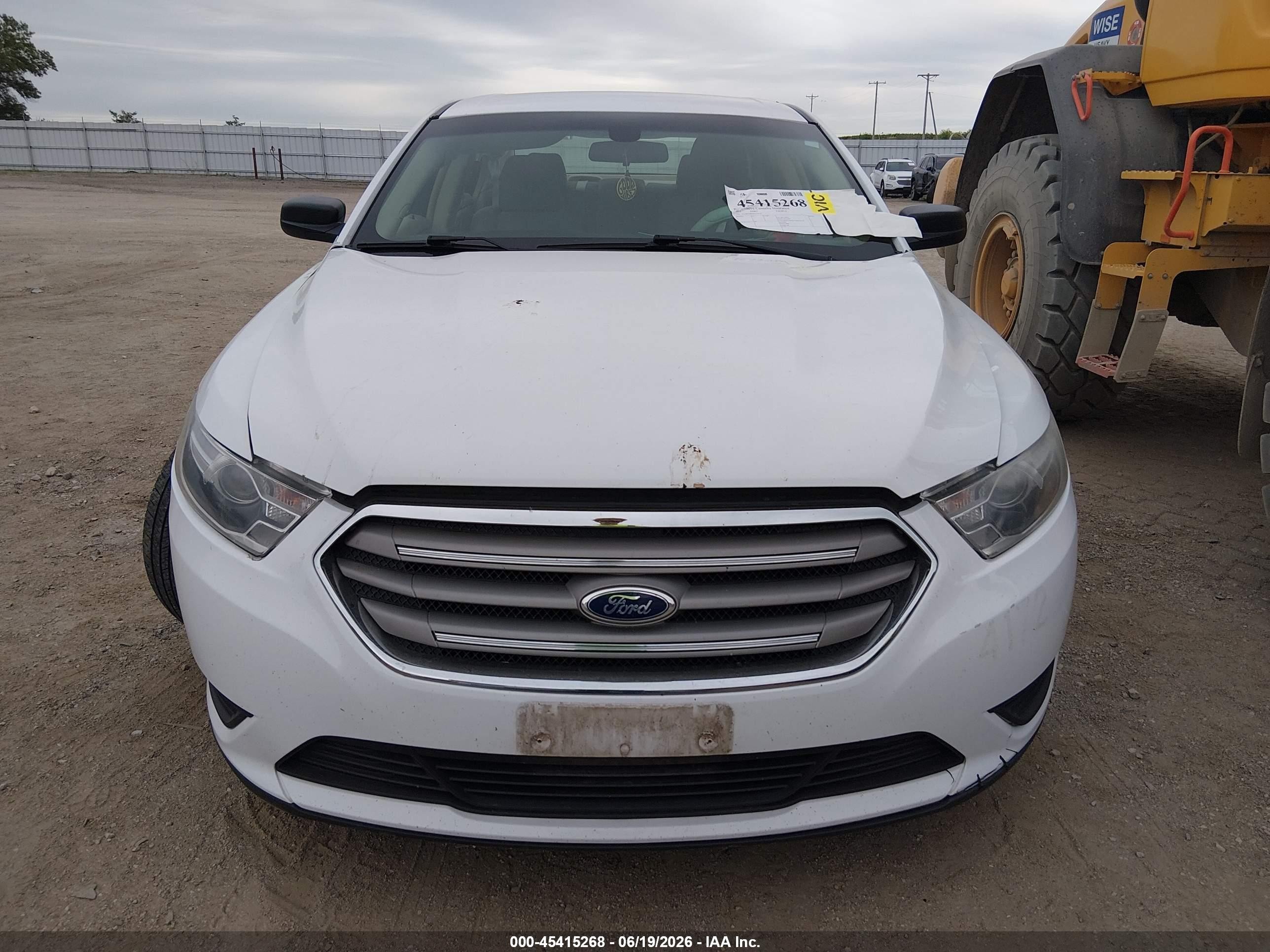 2013 Ford Taurus Se White vin: 1FAHP2D82DG234220
