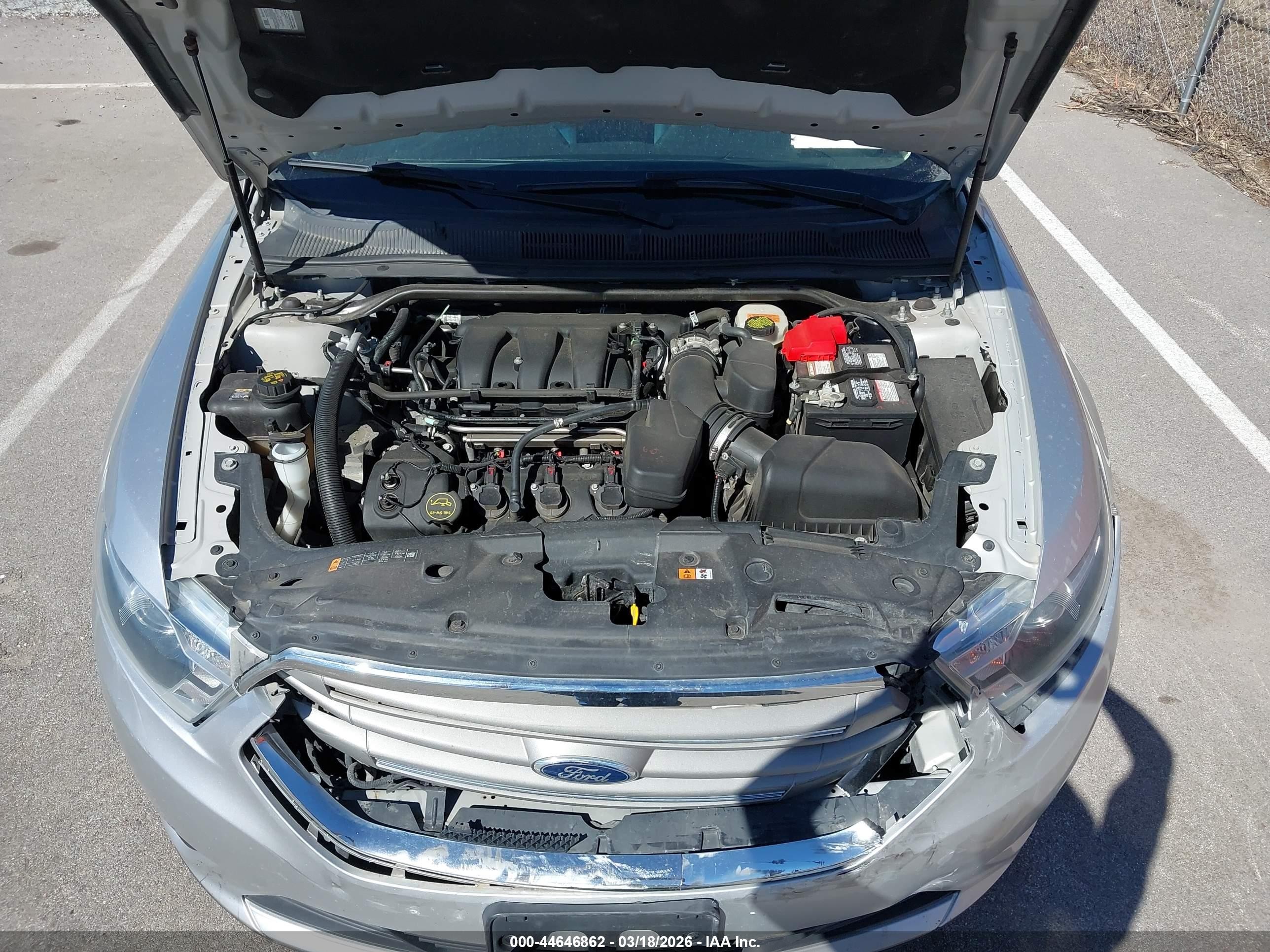 2015 Ford Taurus Se Silver vin: 1FAHP2D82FG159876