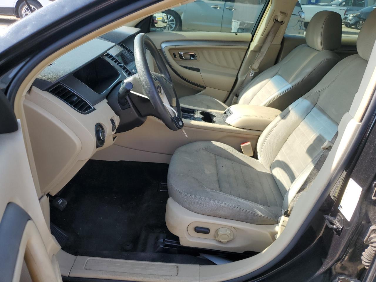 2013 Ford Taurus Se Черный vin: 1FAHP2D83DG139343