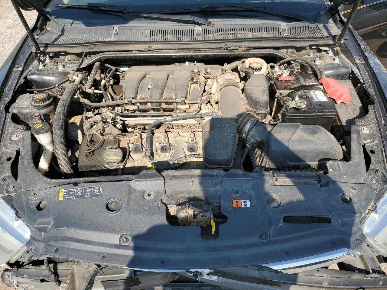 2013 Ford Taurus Se Черный vin: 1FAHP2D83DG139343