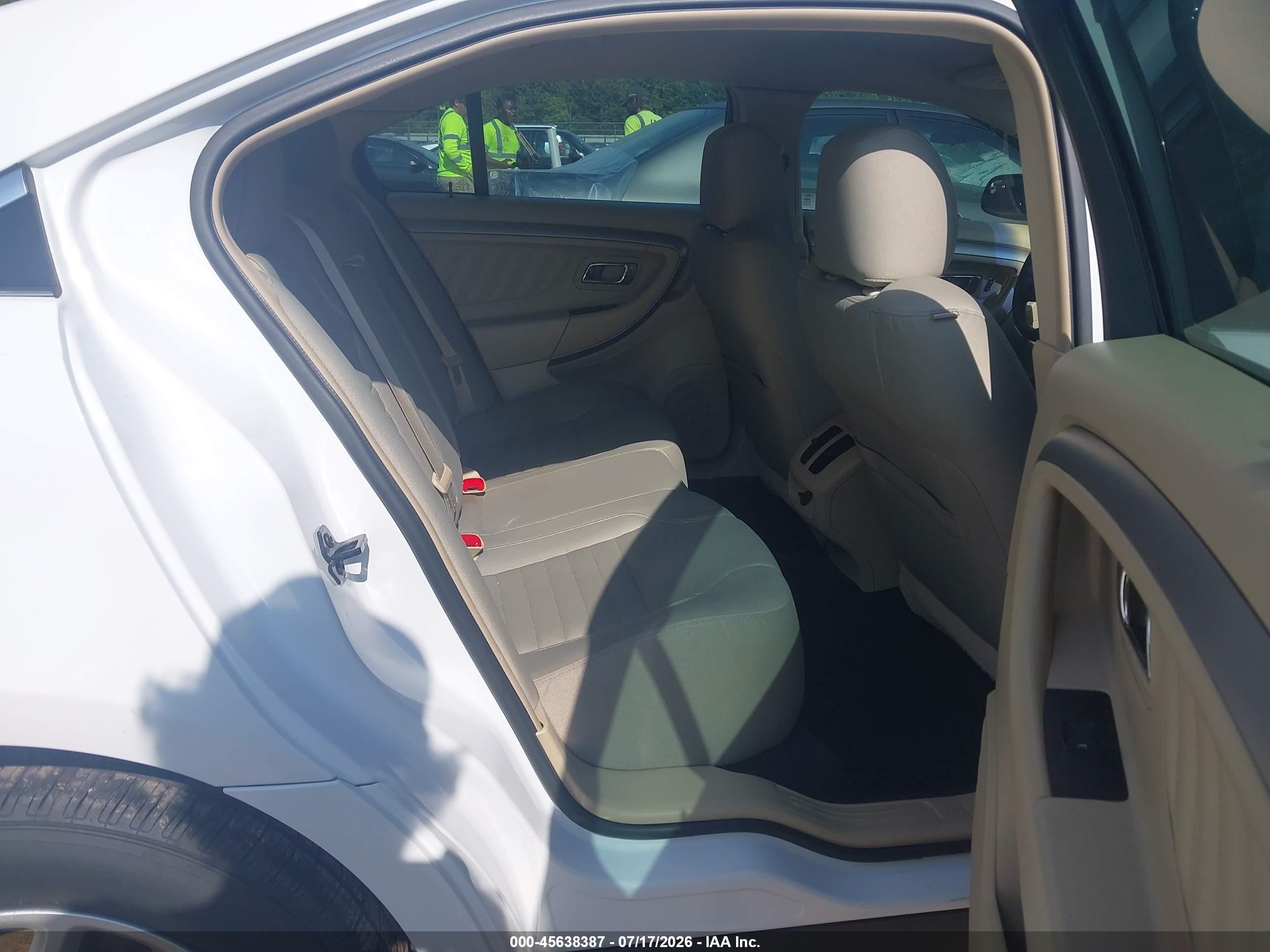 2013 Ford Taurus Se White vin: 1FAHP2D83DG152612