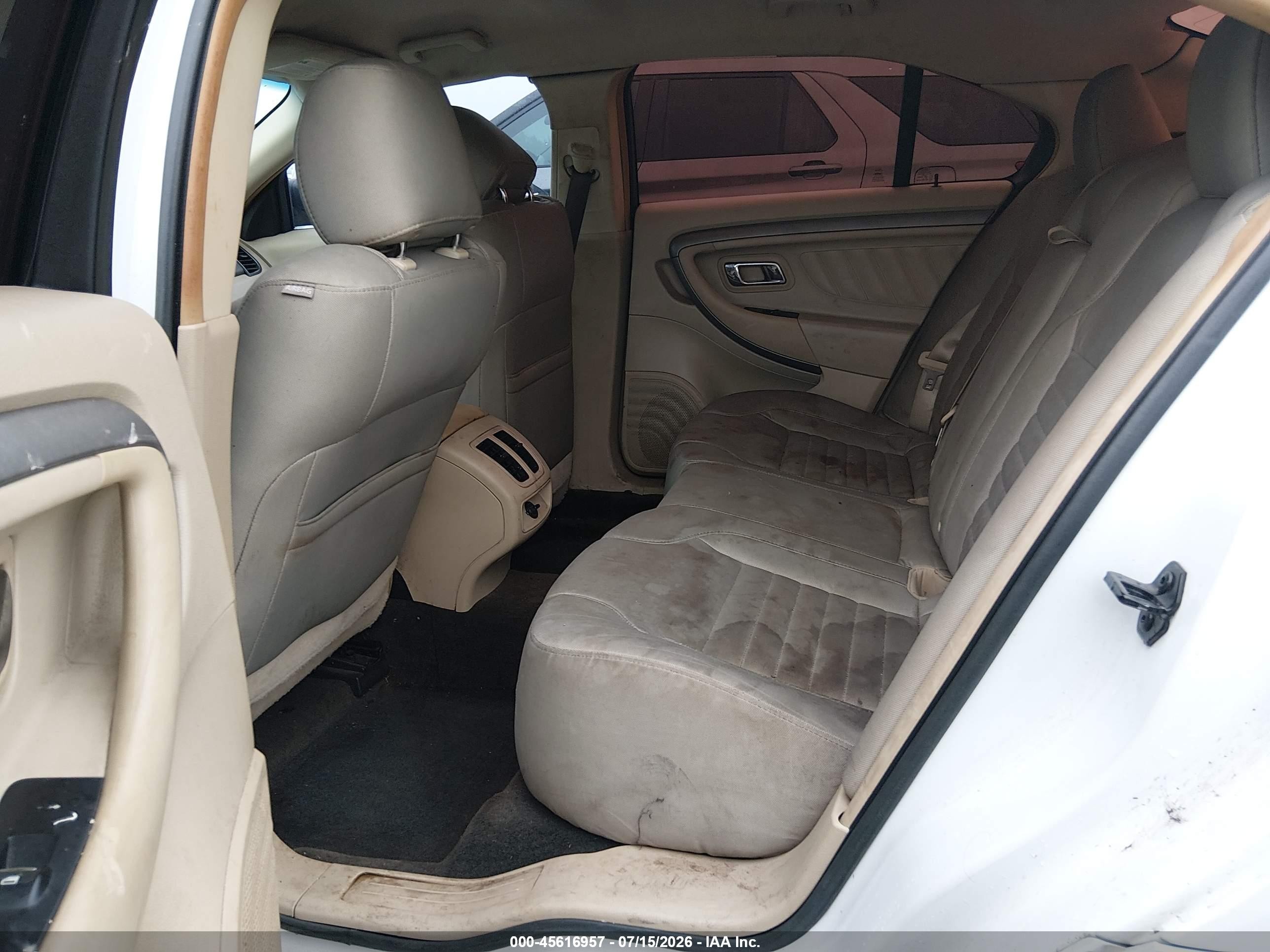 2013 Ford Taurus Se White vin: 1FAHP2D83DG212517