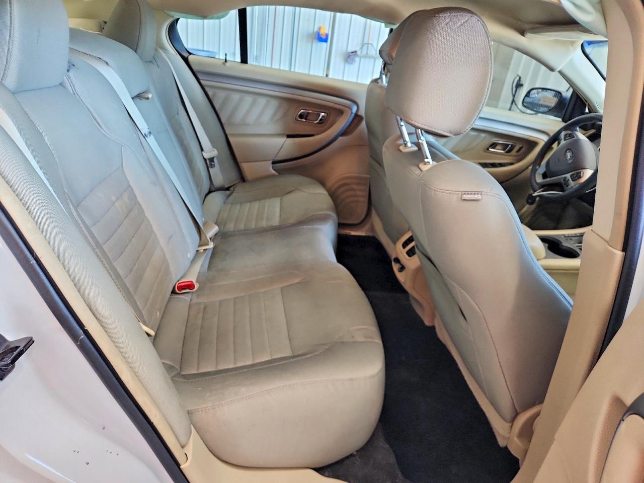 2014 Ford Taurus Se White vin: 1FAHP2D83EG143345