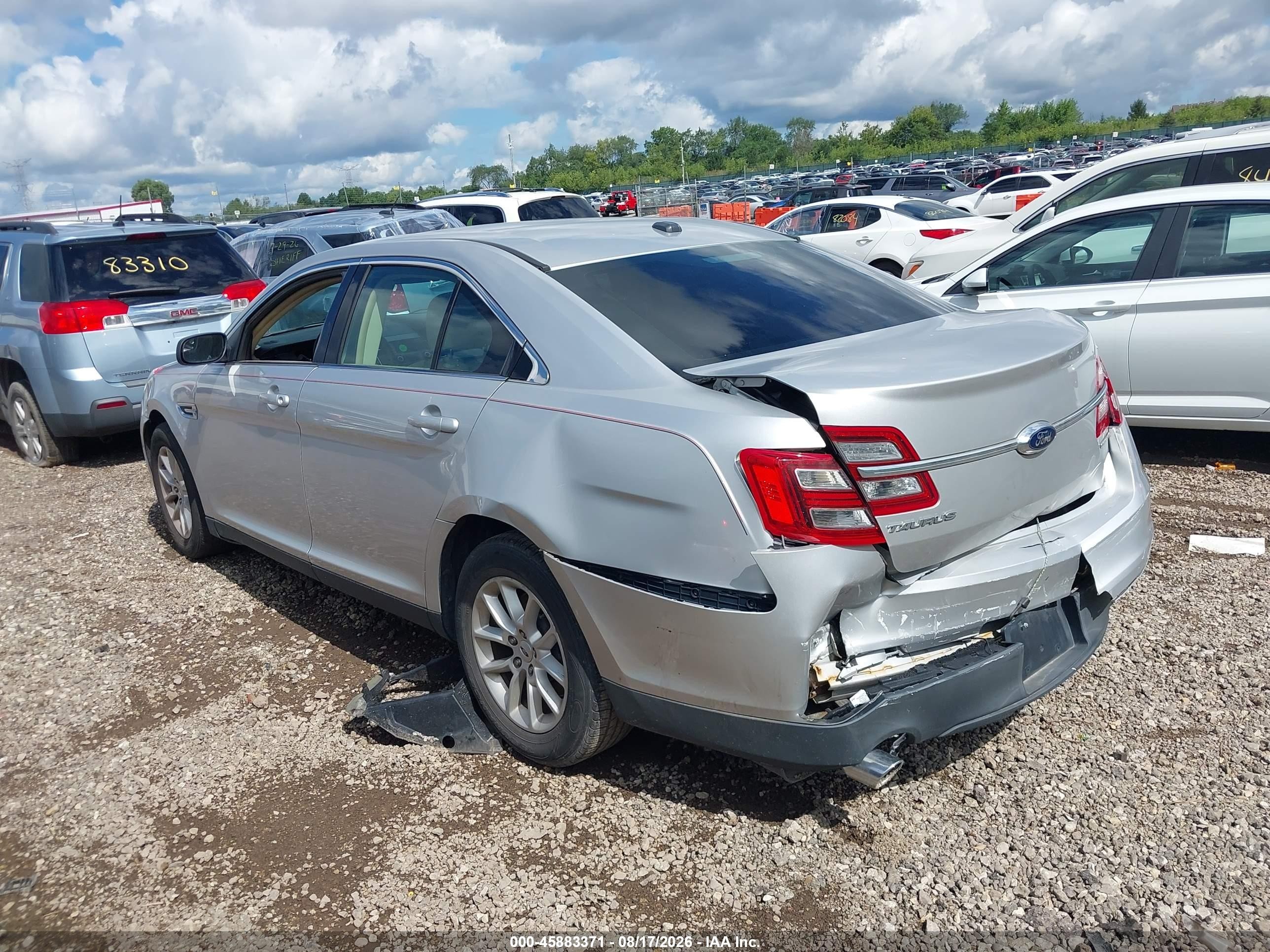 2015 Ford Taurus Se Silver vin: 1FAHP2D83FG121377