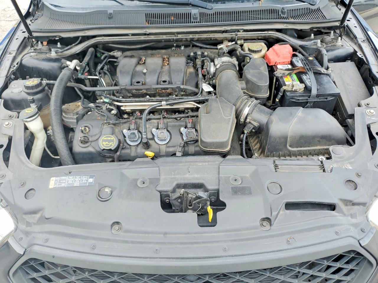 2015 Ford Taurus Se Черный vin: 1FAHP2D83FG141340
