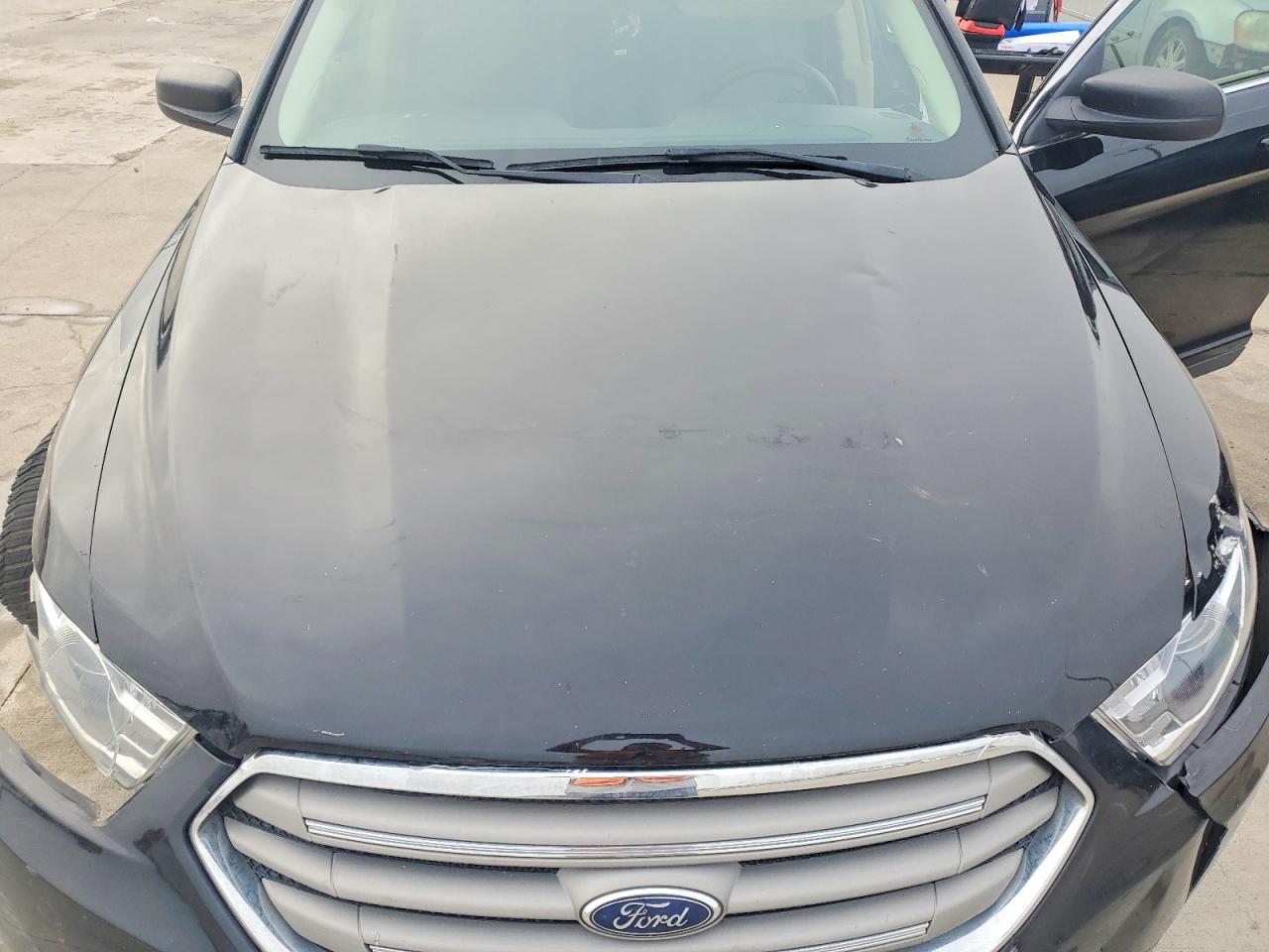 2018 Ford Taurus Se Black vin: 1FAHP2D83JG103180